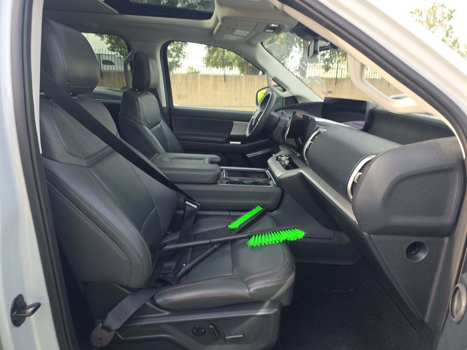 FORD EXPEDITION - 9