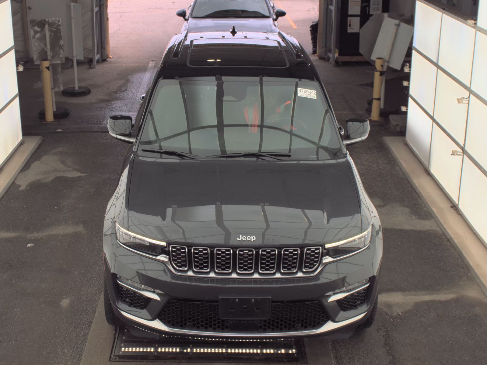 JEEP GRAND CHEROKEE - 3