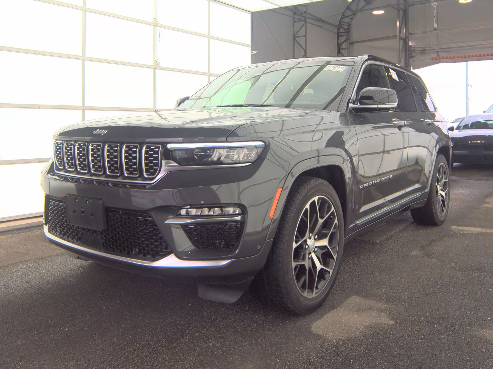 JEEP GRAND CHEROKEE - 1