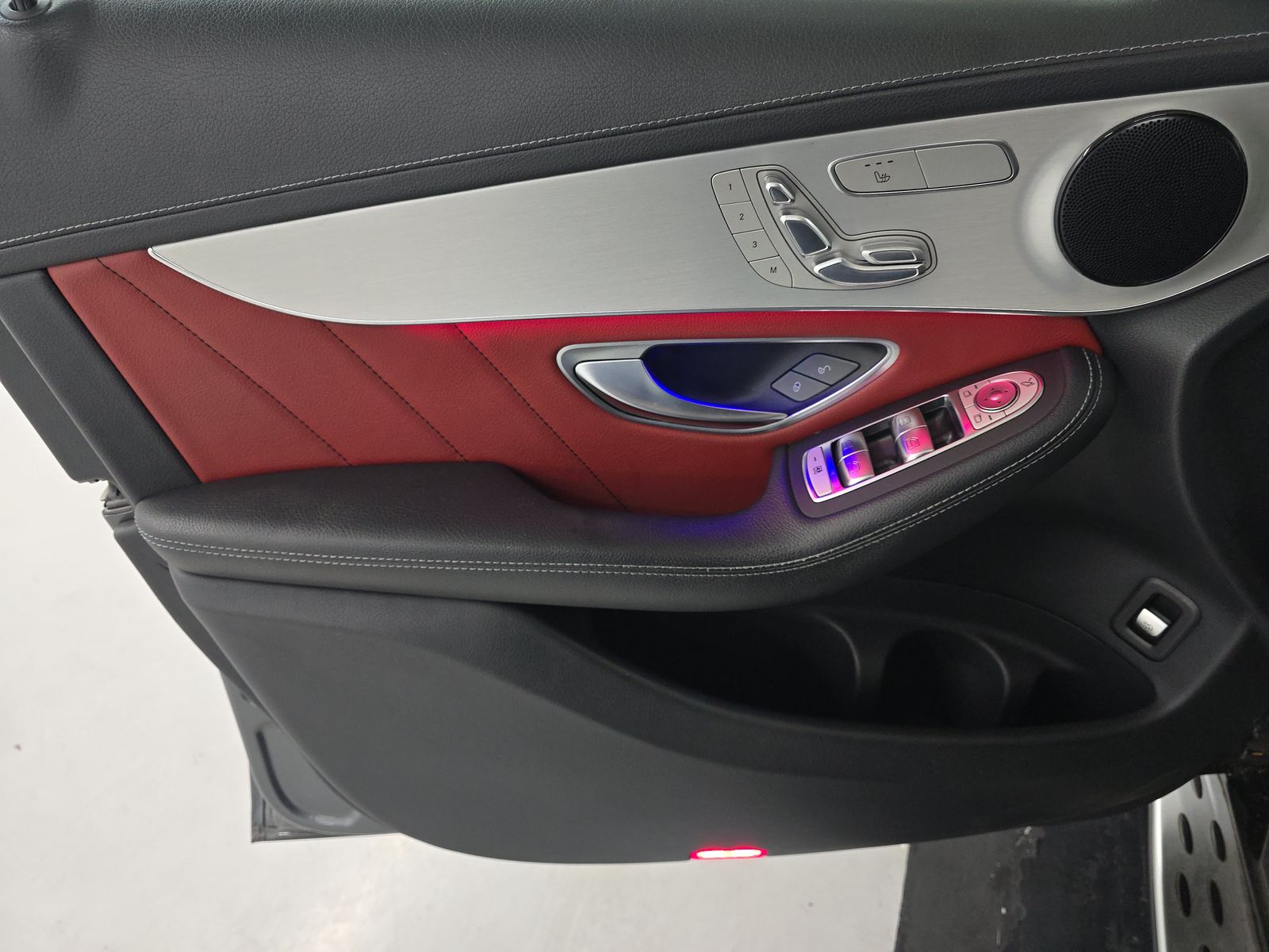 MERCEDES-BENZ GLC-CLASS - 10