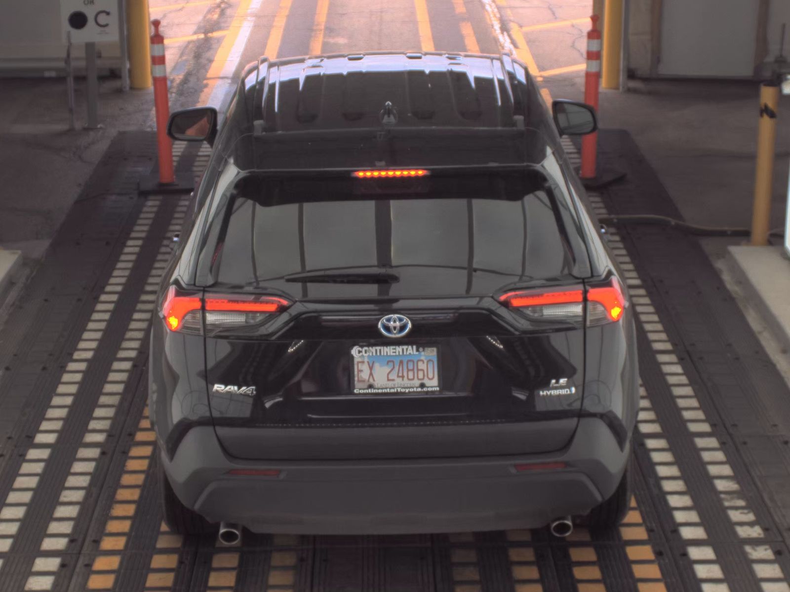 TOYOTA PRIUS - 7