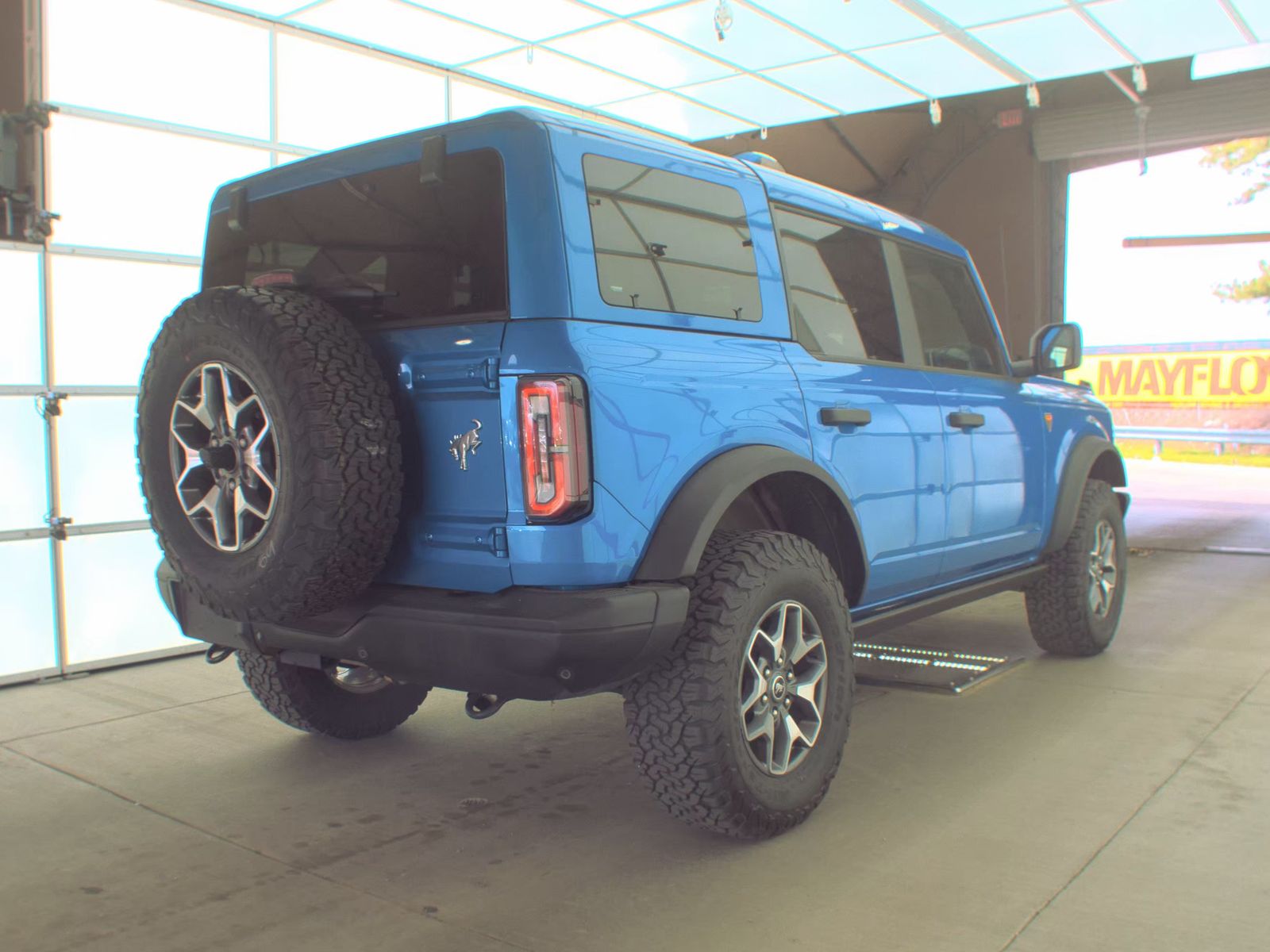 FORD BRONCO - 6