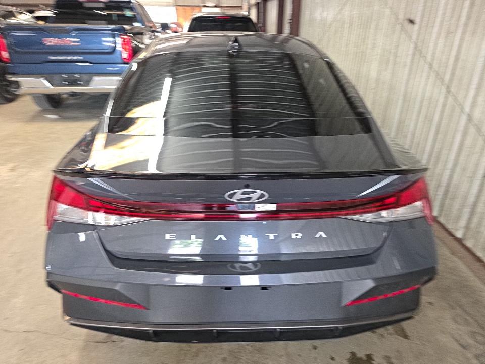 HYUNDAI SEL SPORT - 6