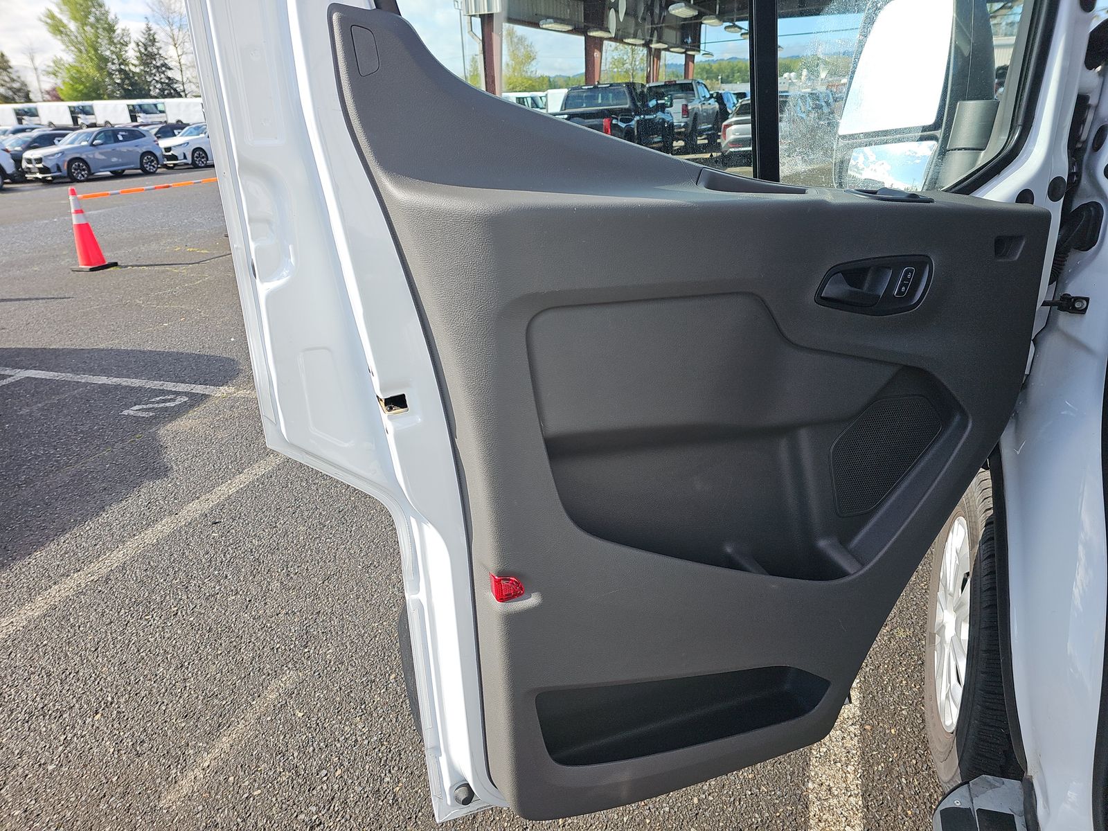FORD TRANSIT 250 - 10