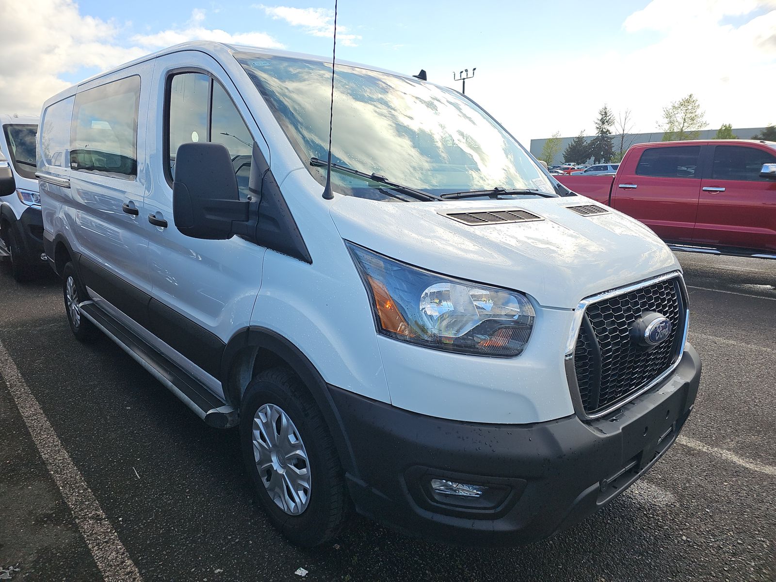 FORD TRANSIT 250 - 4