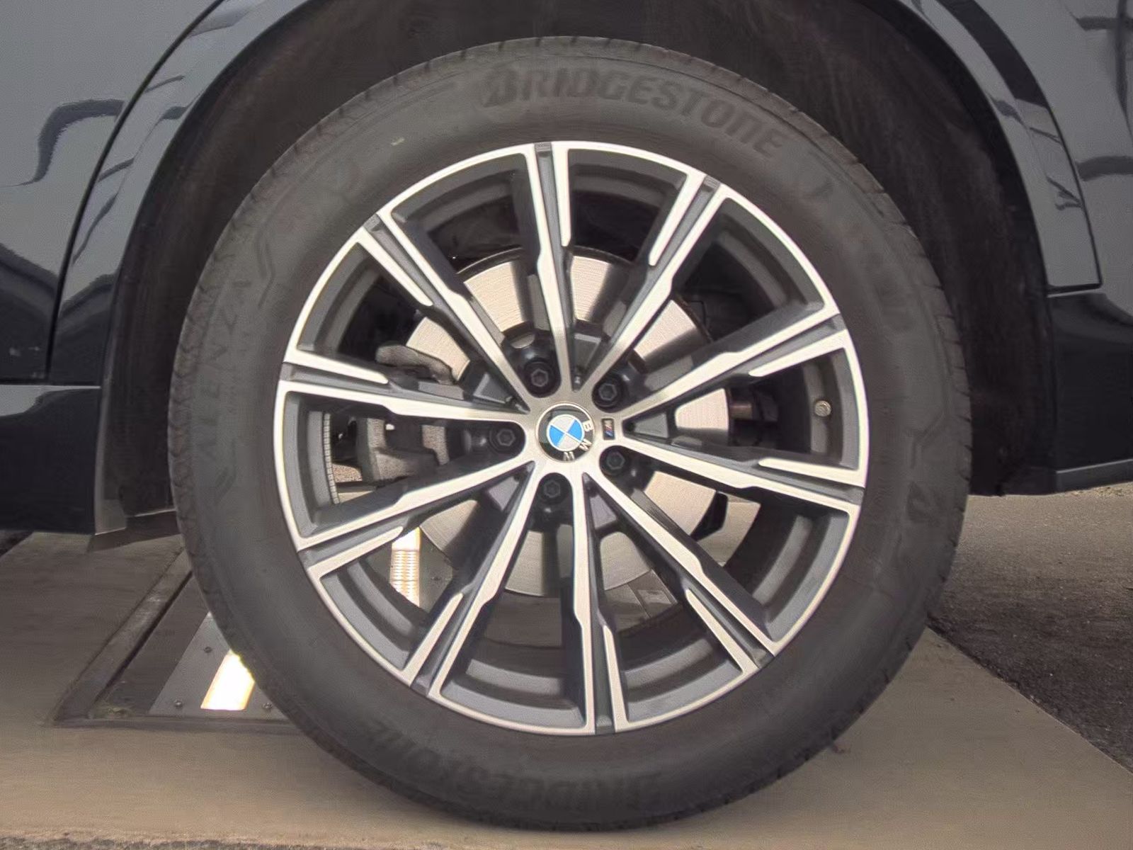 2026 BMW X5 xDrive40i AWD