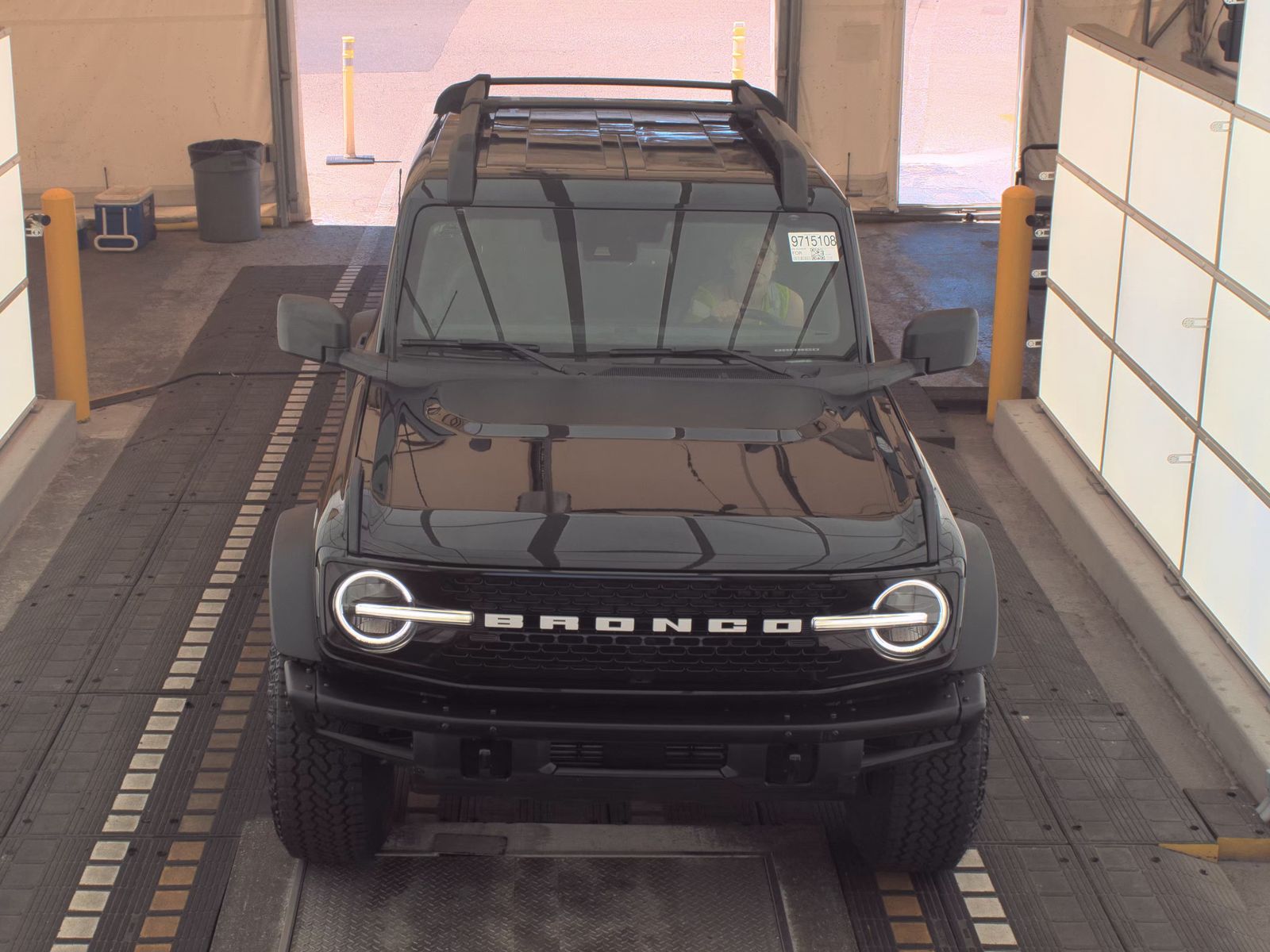 FORD BRONCO - 3