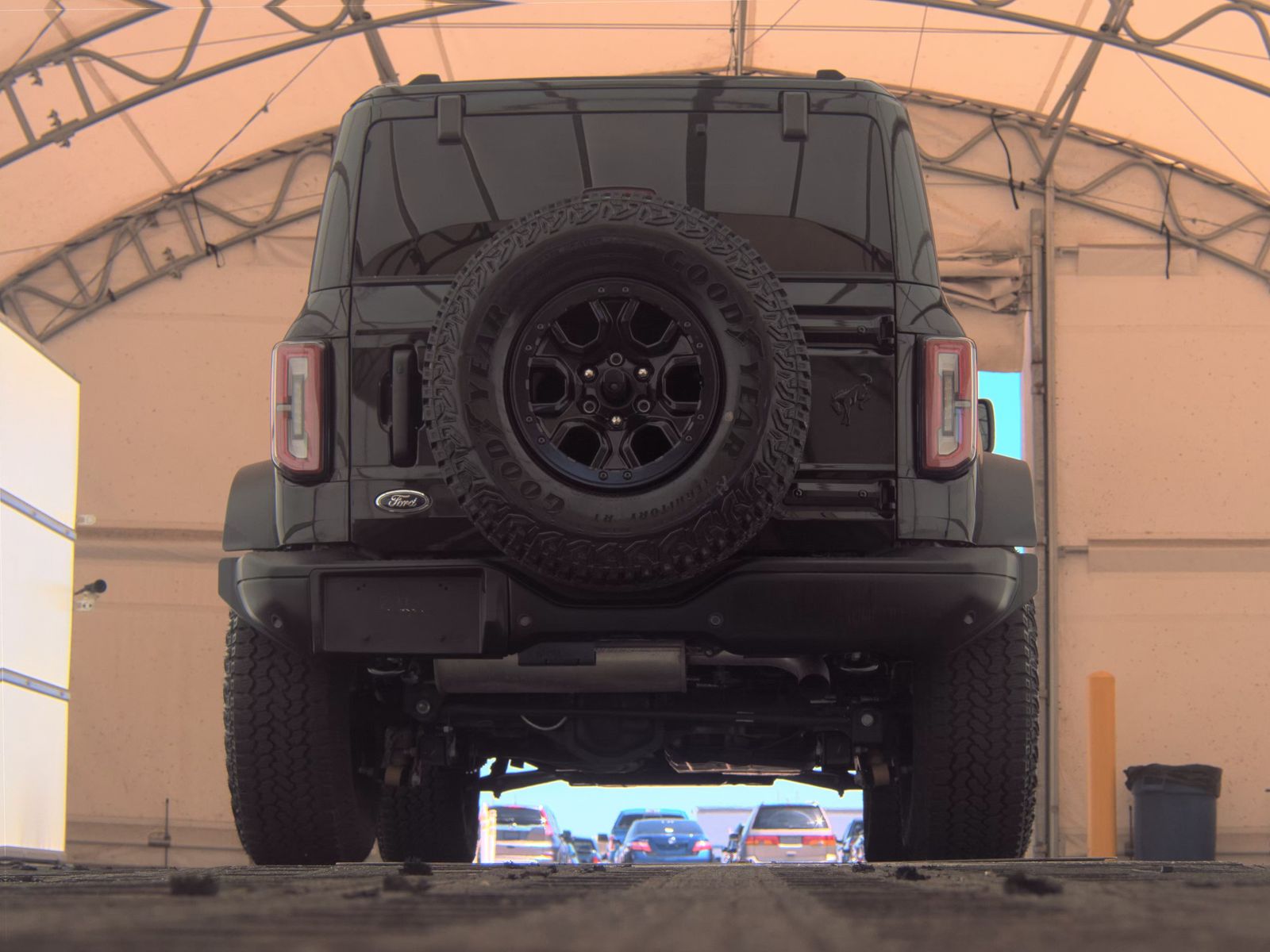 FORD BRONCO - 8