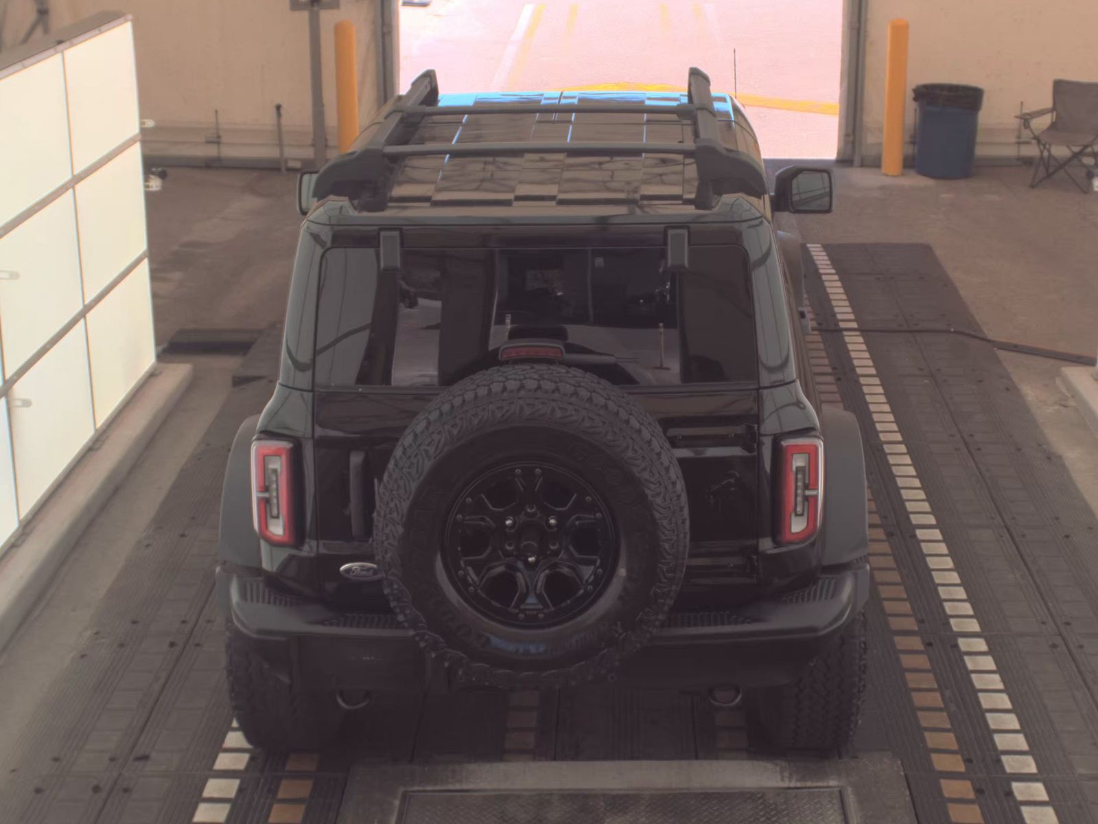FORD BRONCO - 7