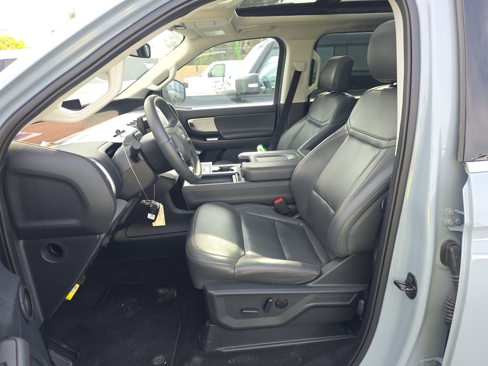 FORD EXPEDITION MAX - 8