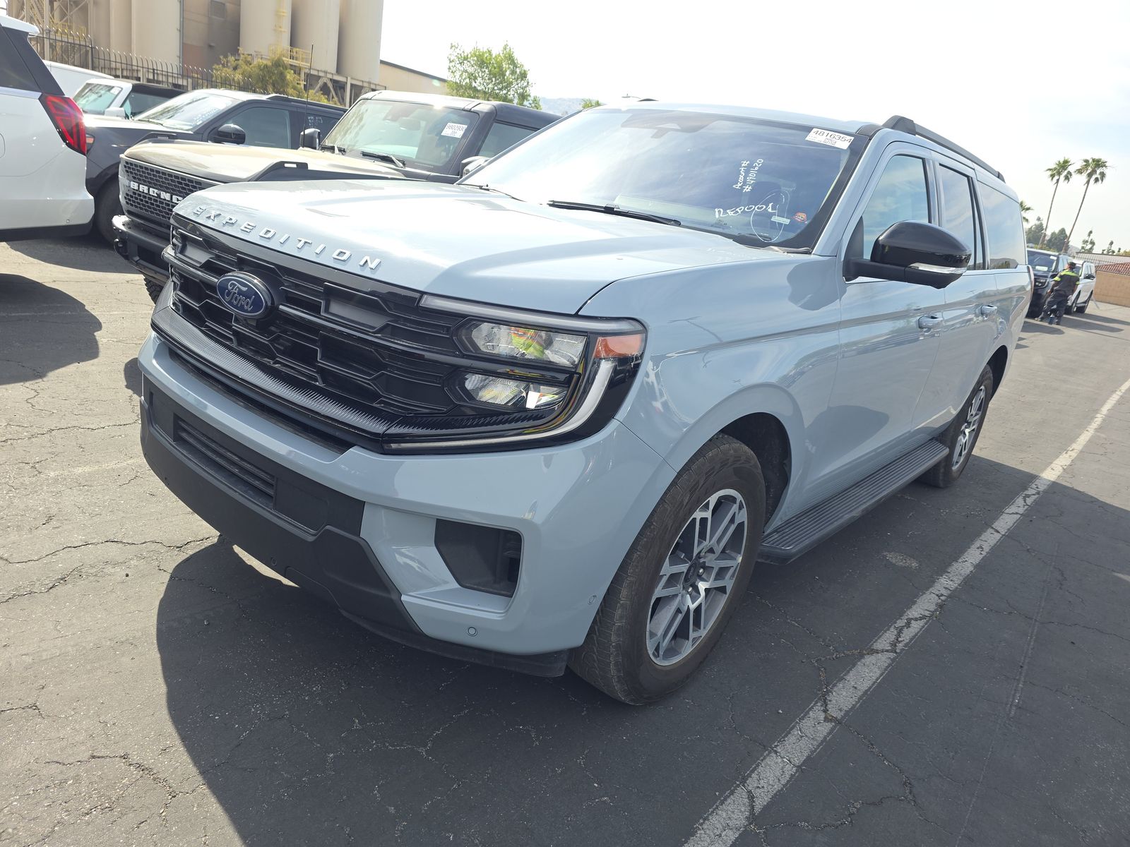 FORD EXPEDITION MAX - 1