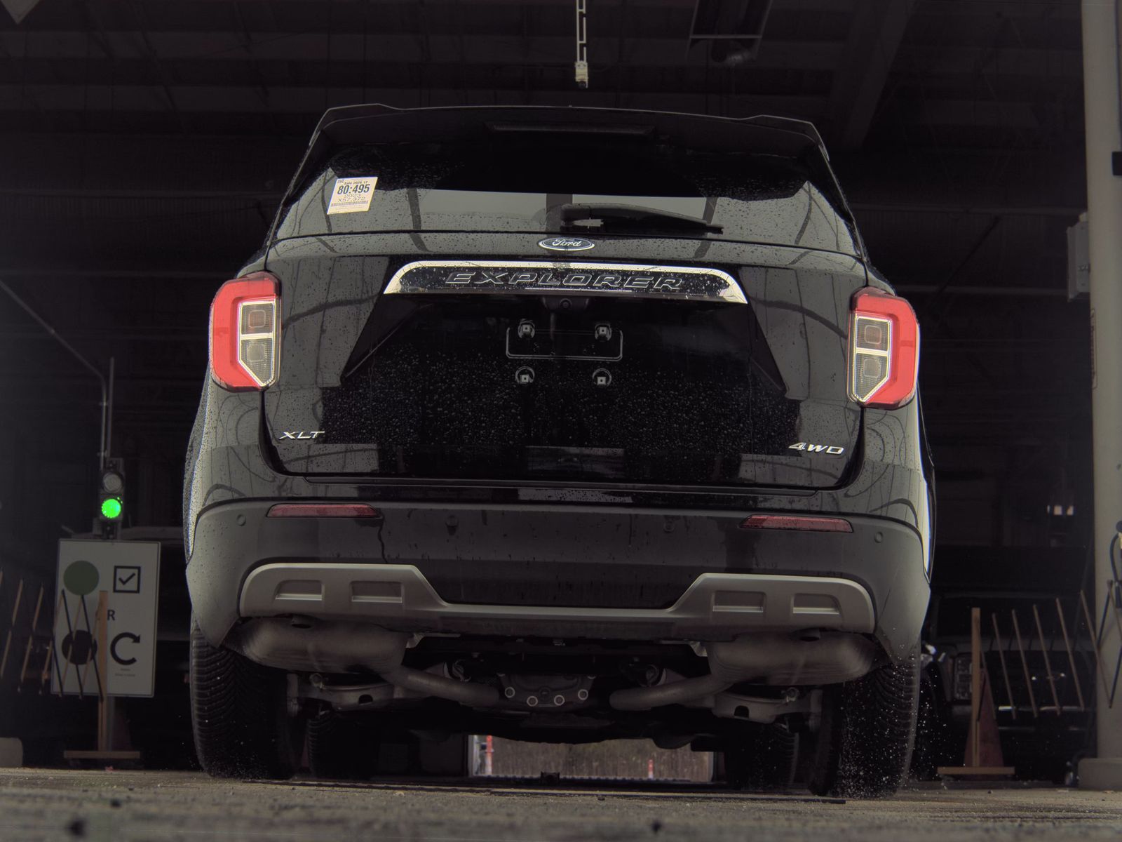 FORD EXPLORER - 8