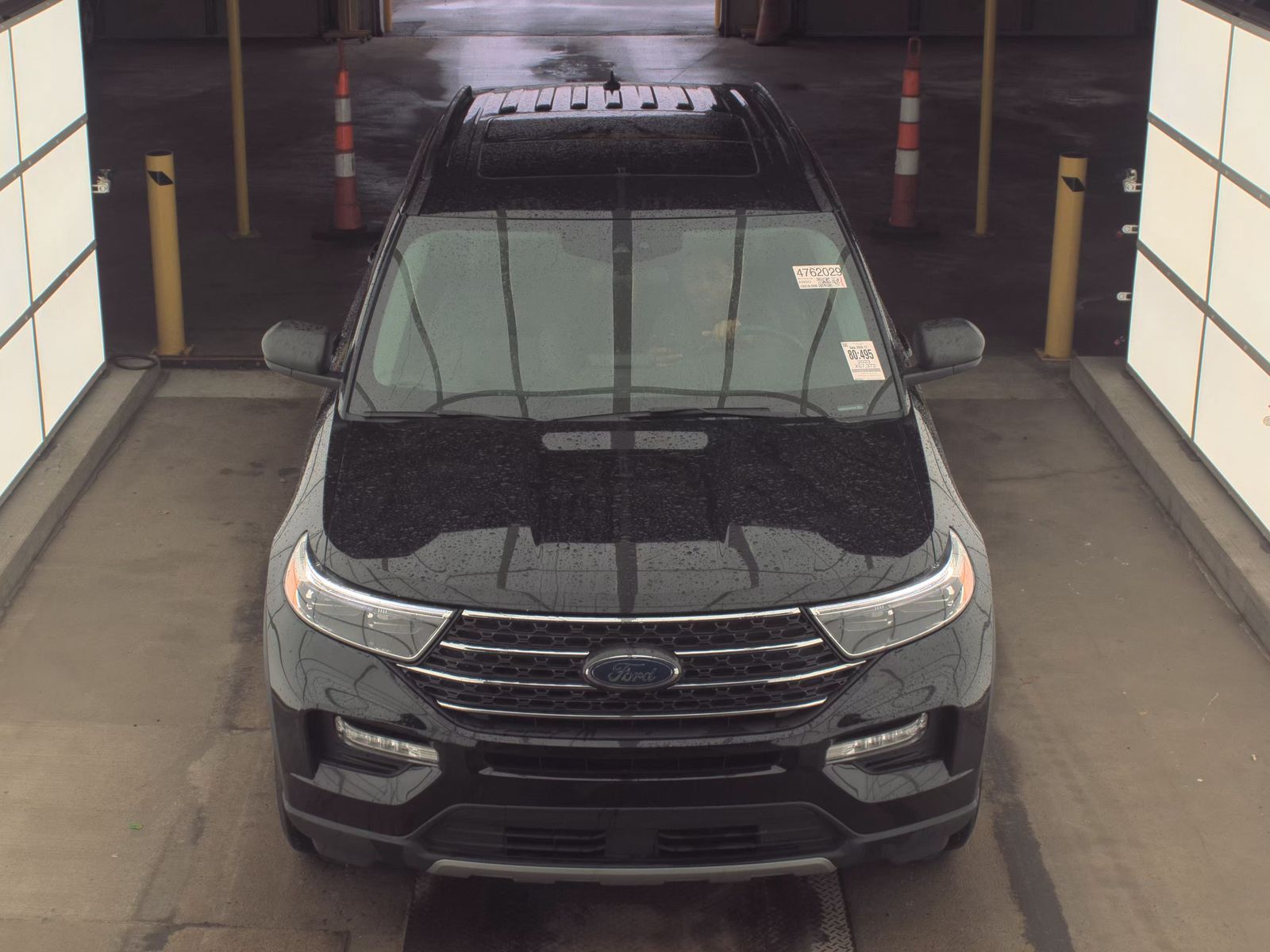FORD EXPLORER - 3