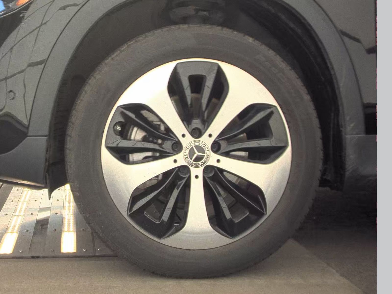 MERCEDES-BENZ GLA-CLASS - 10