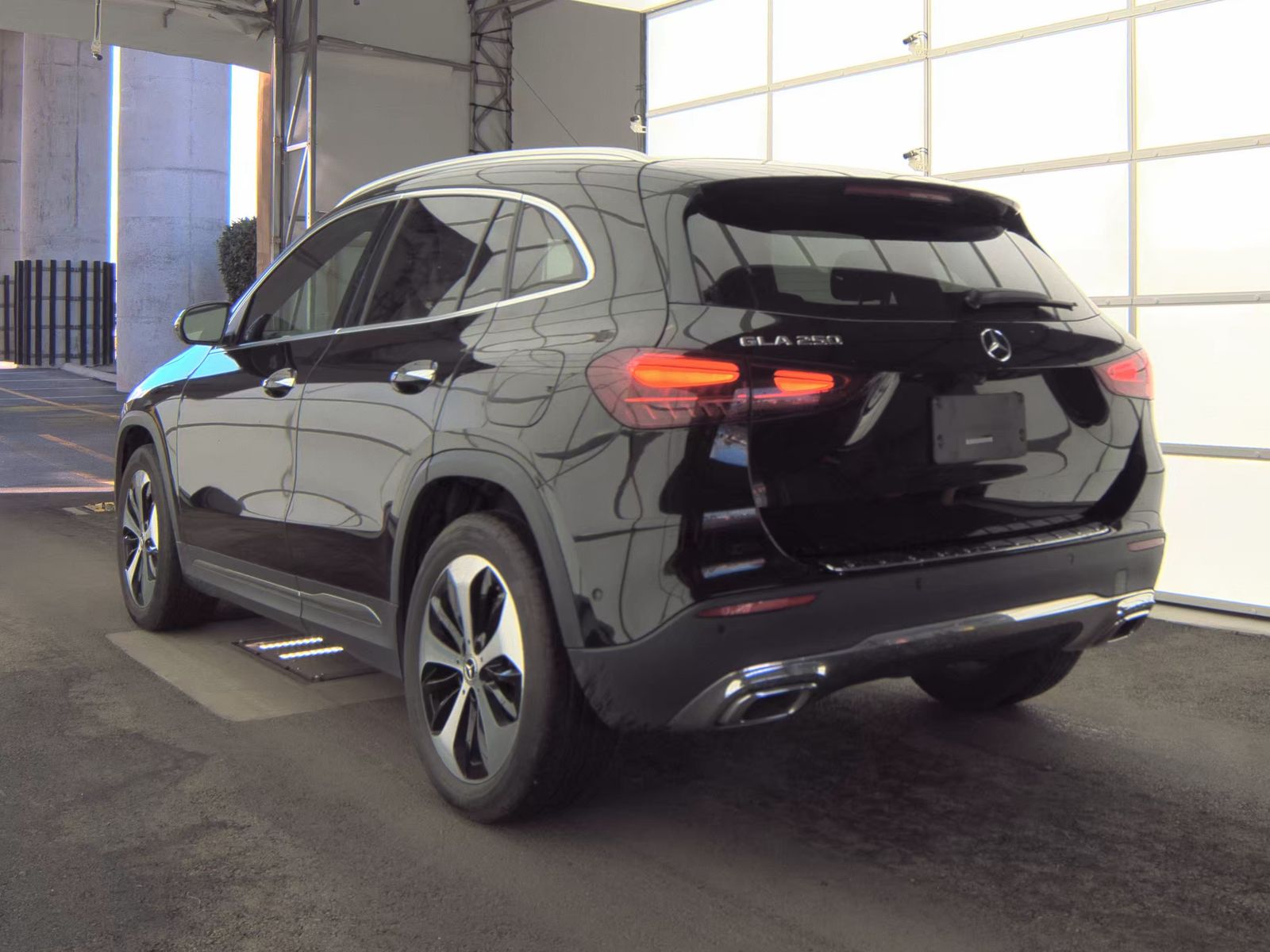 MERCEDES-BENZ GLA-CLASS - 9