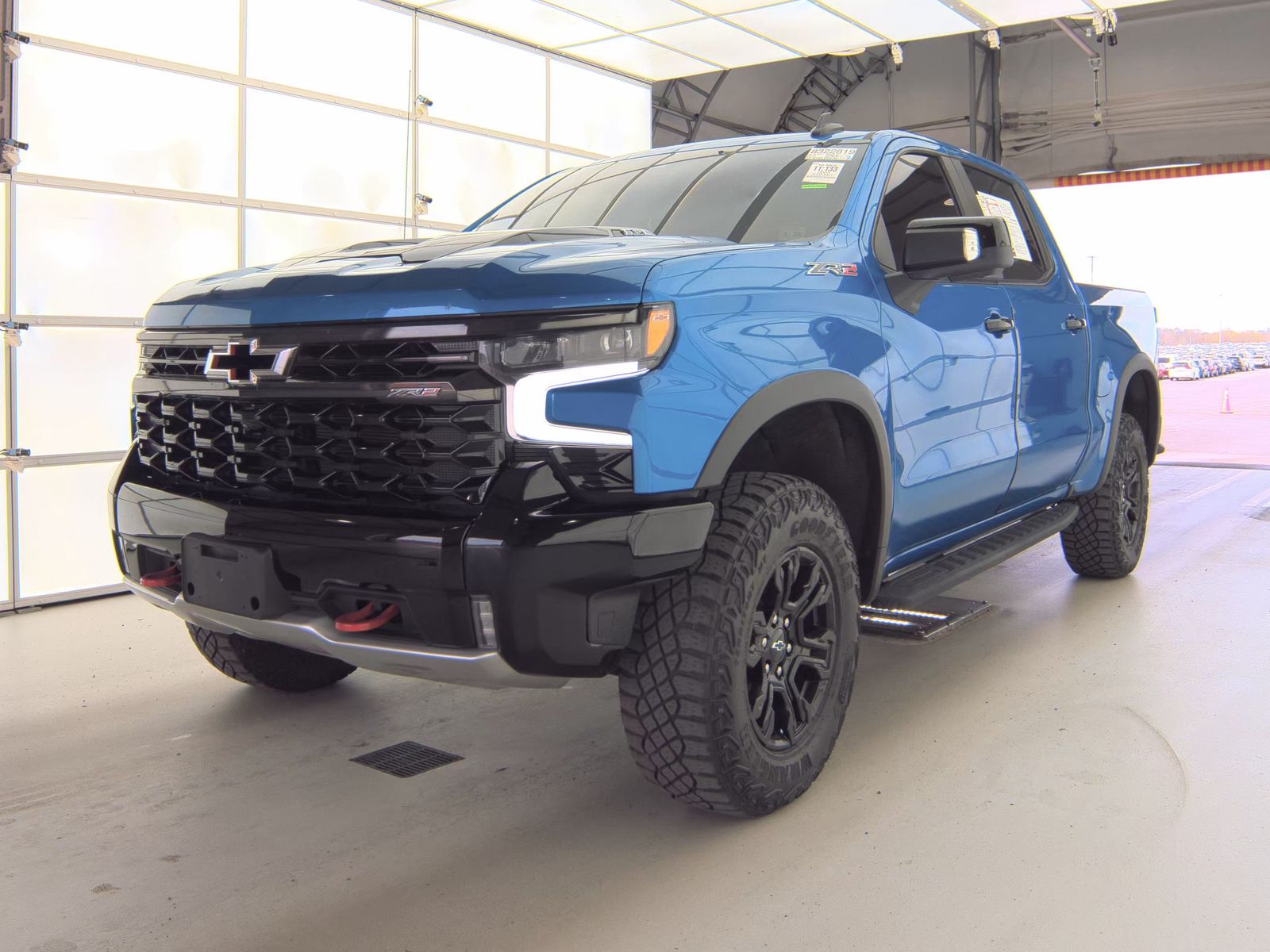 CHEVROLET SILVERADO - 1