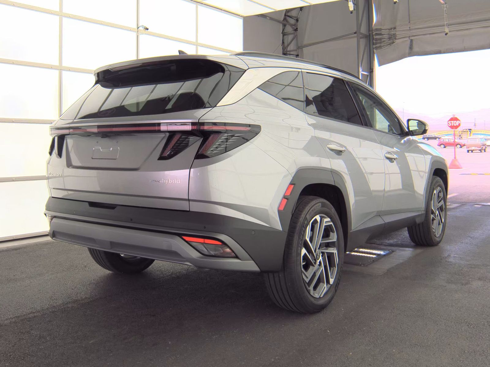 HYUNDAI TUCSON - 6