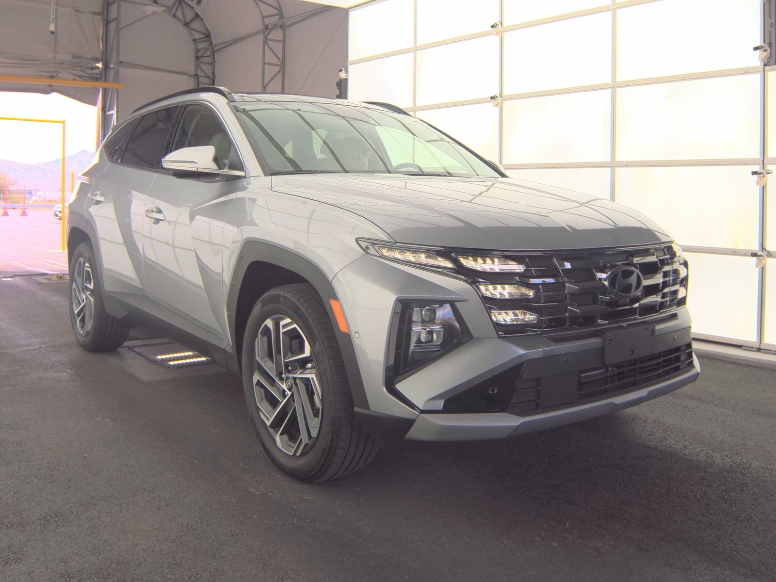HYUNDAI TUCSON - 5