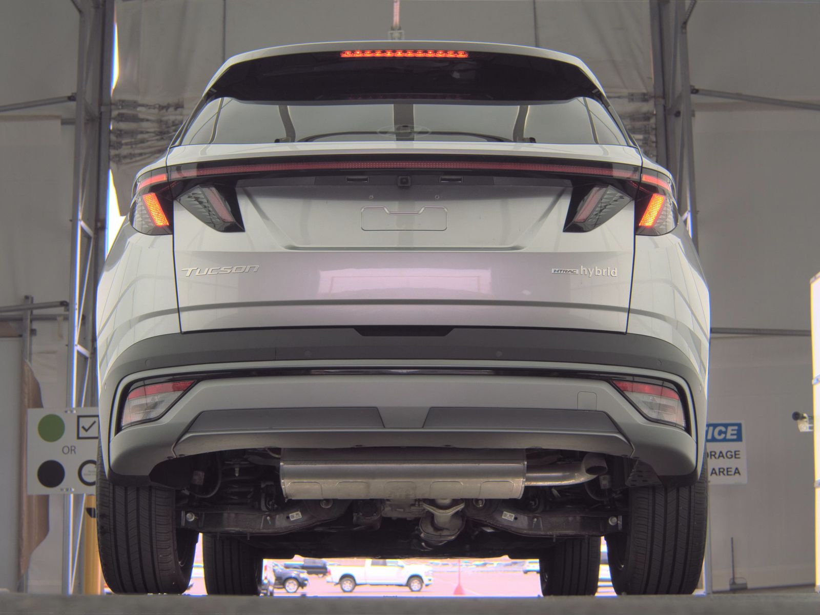 HYUNDAI TUCSON - 8