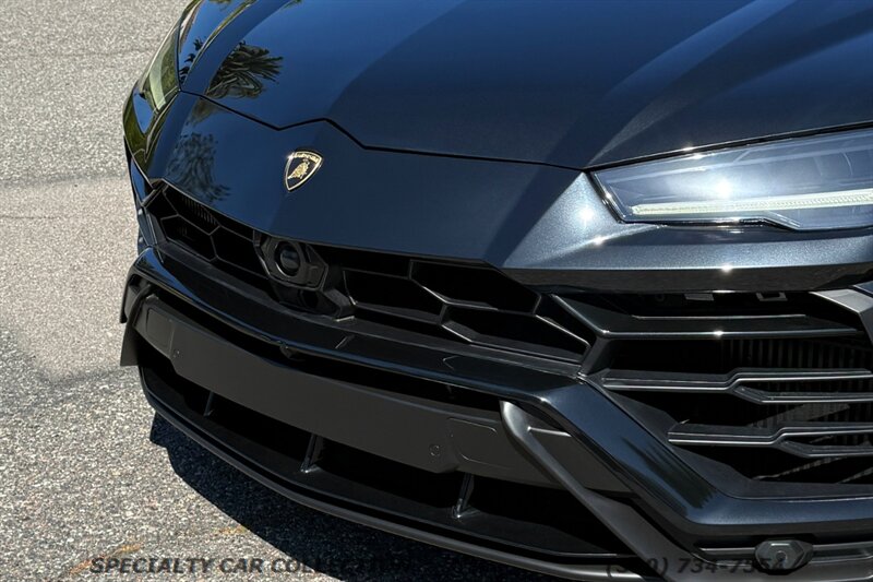 2021 Lamborghini Urus Base AWD