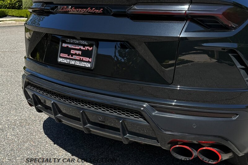 2021 Lamborghini Urus Base AWD