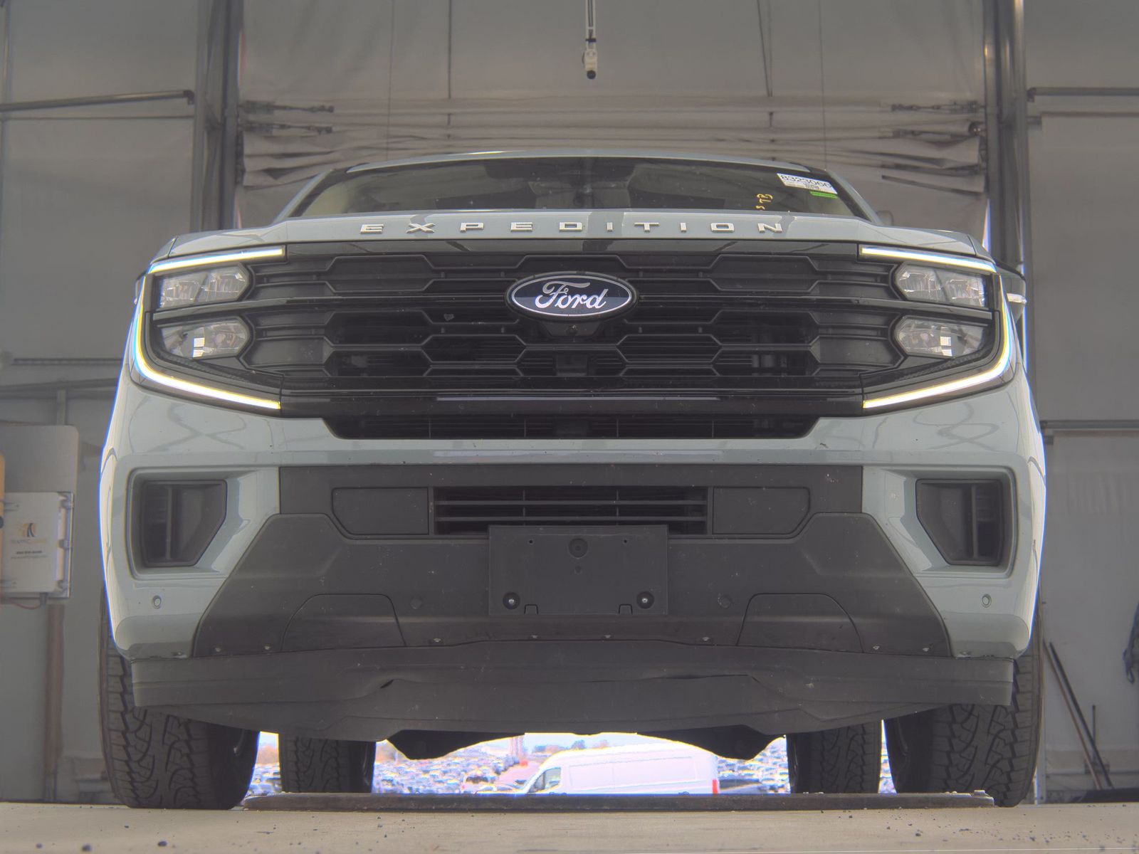 FORD EXPEDITION - 4