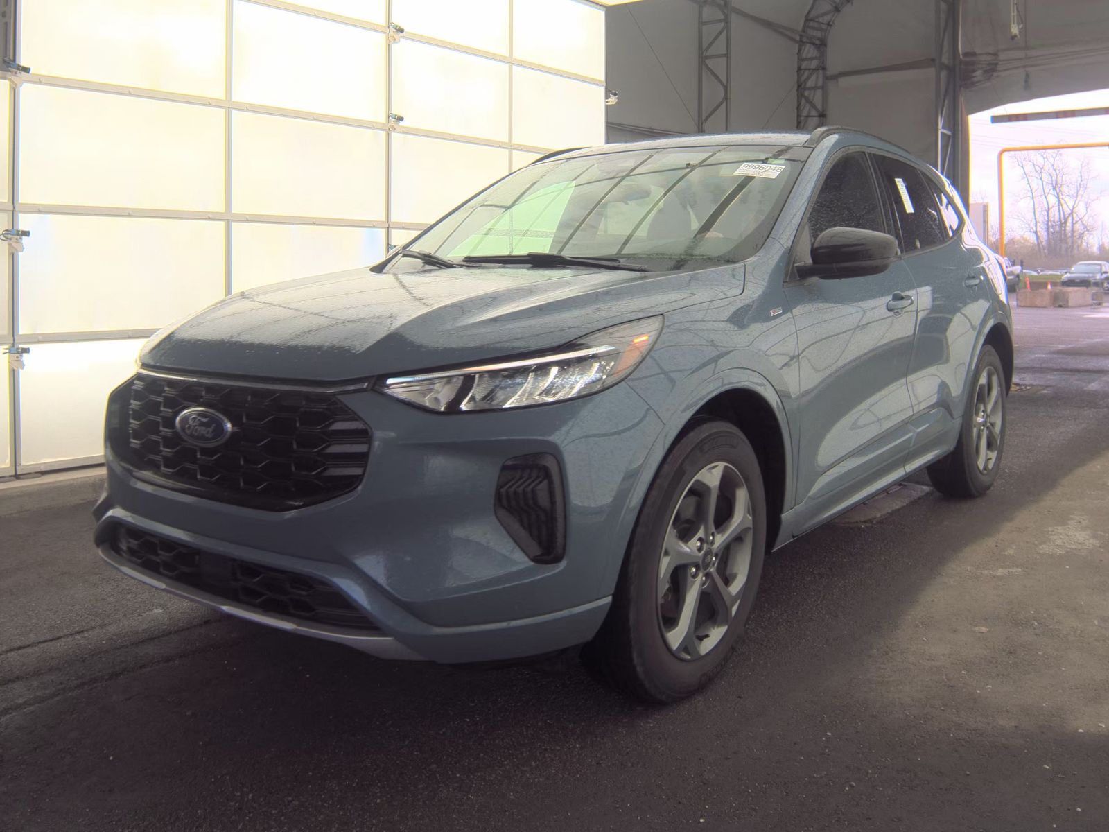 FORD ESCAPE - 1