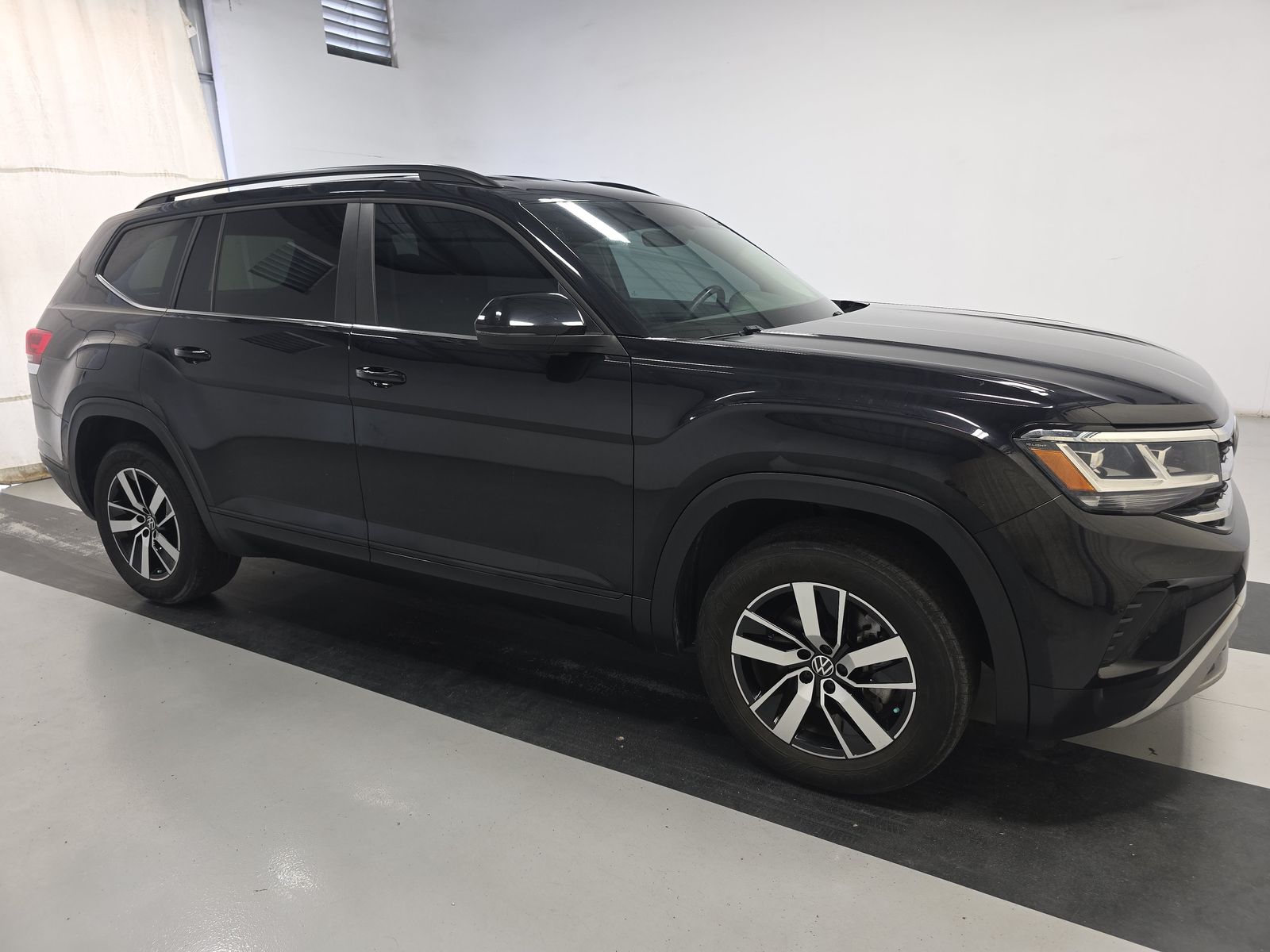 2022 Volkswagen Atlas 2.0T SE FWD