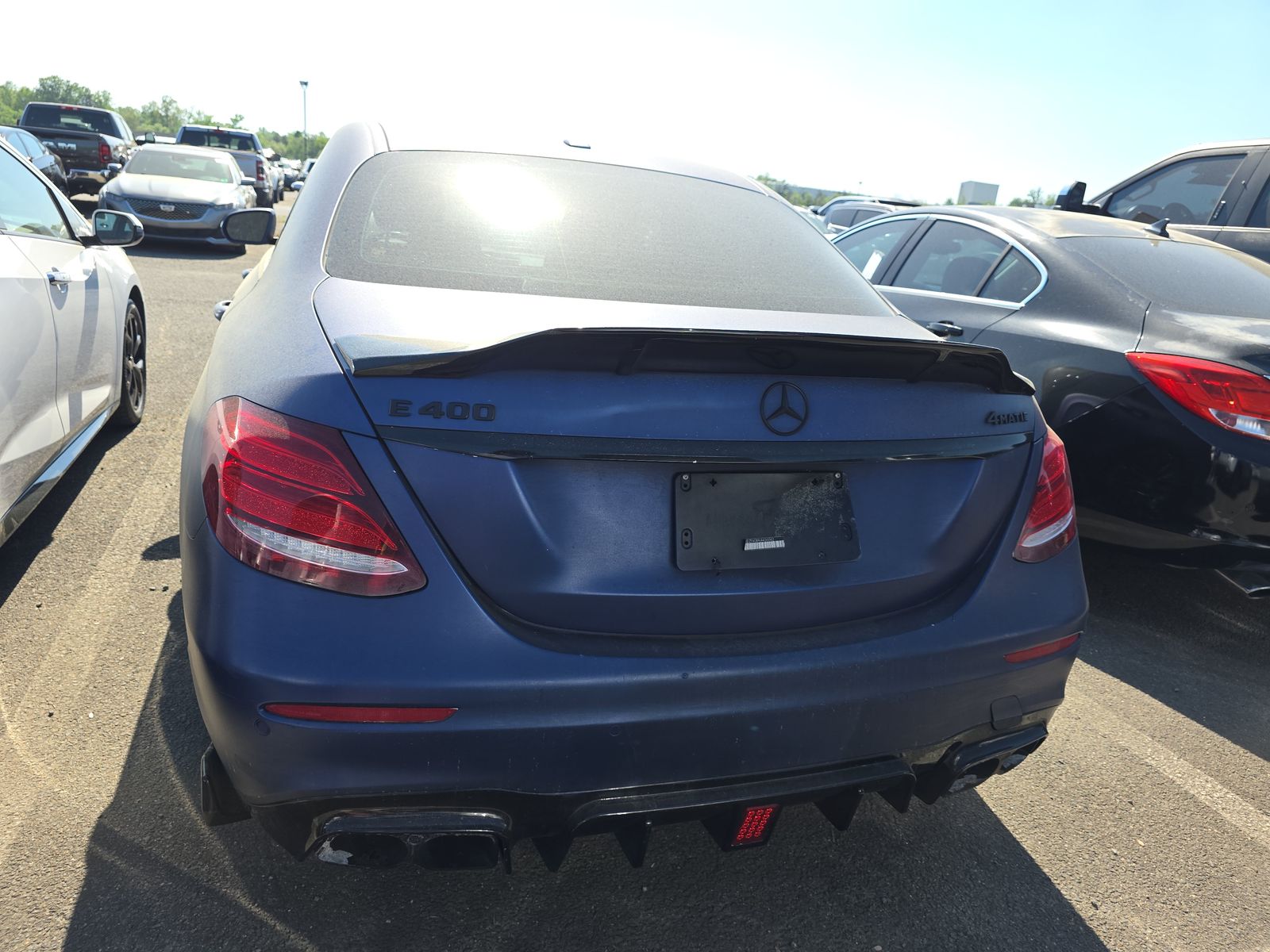 MERCEDES-BENZ E-CLASS - 6