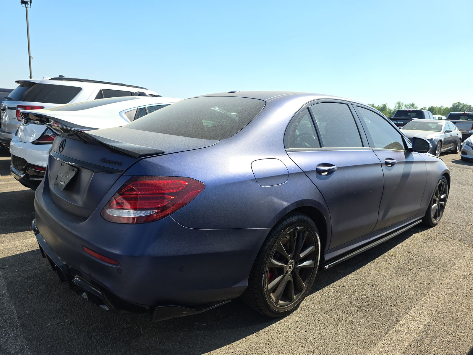 MERCEDES-BENZ E-CLASS - 5