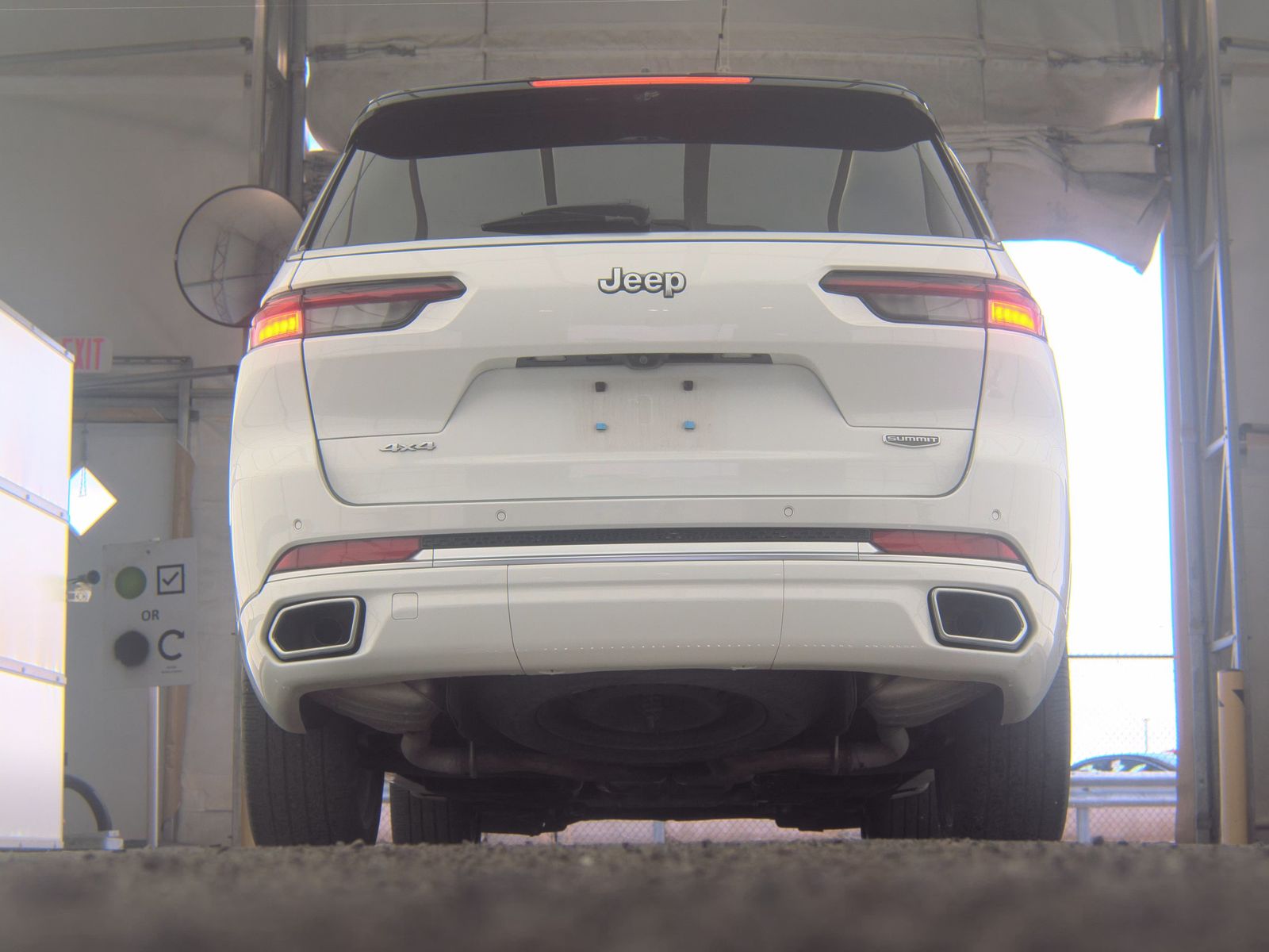 JEEP SUMMIT RES - 8