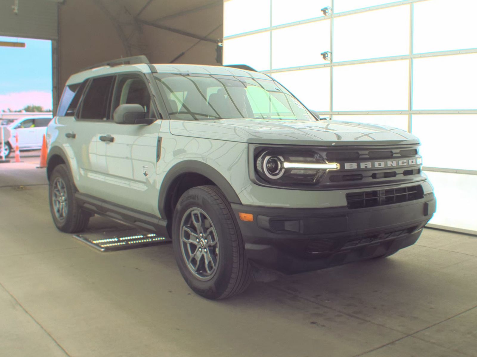 FORD BRONCO - 5
