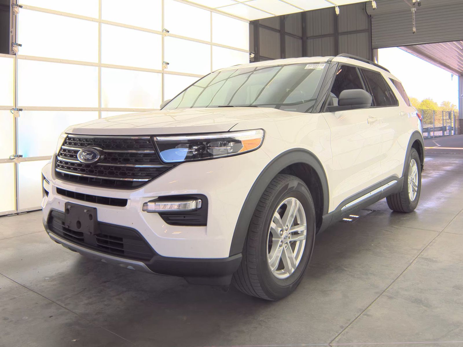 FORD EXPLORER - 1