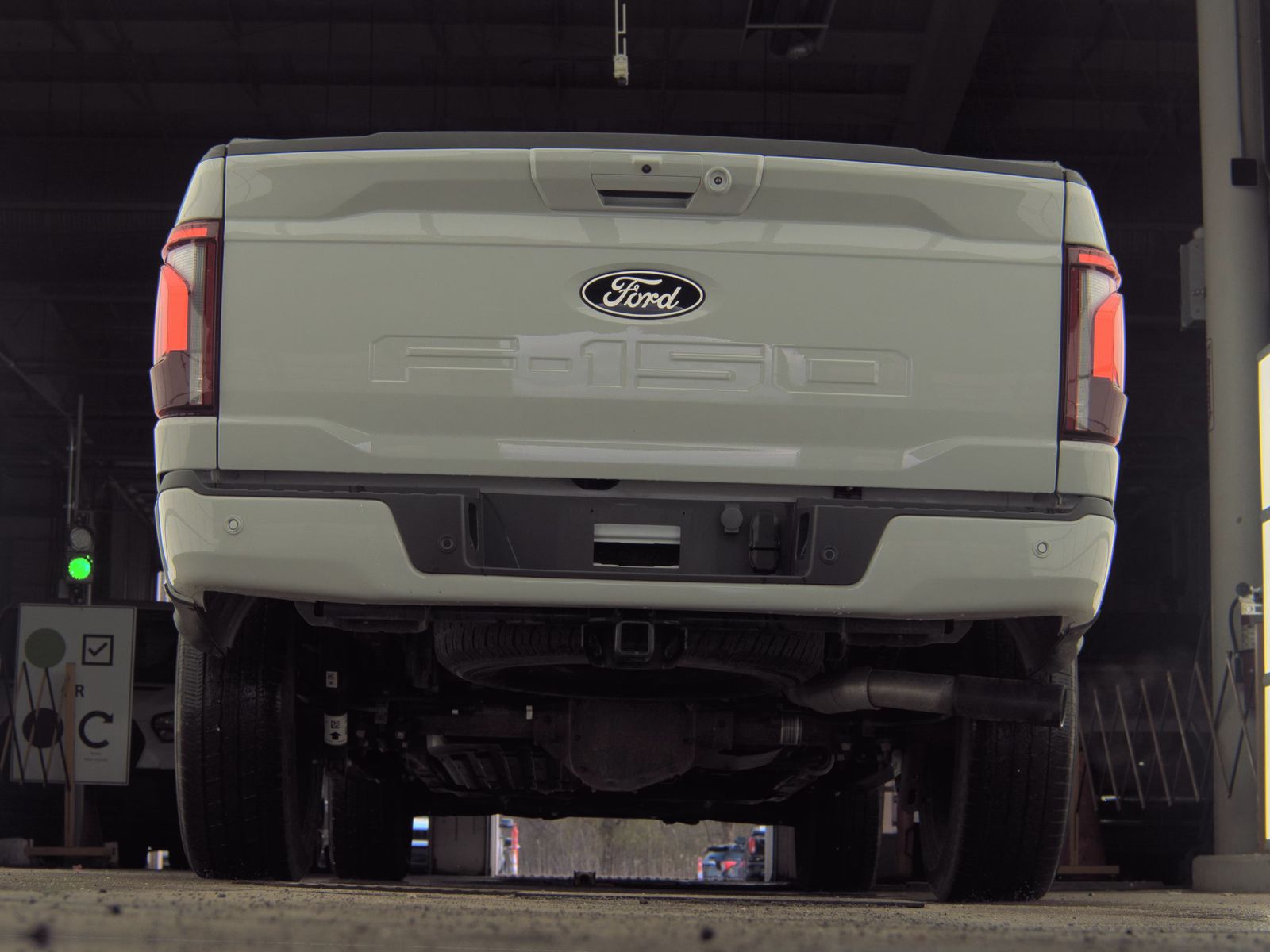 FORD F-150 - 8