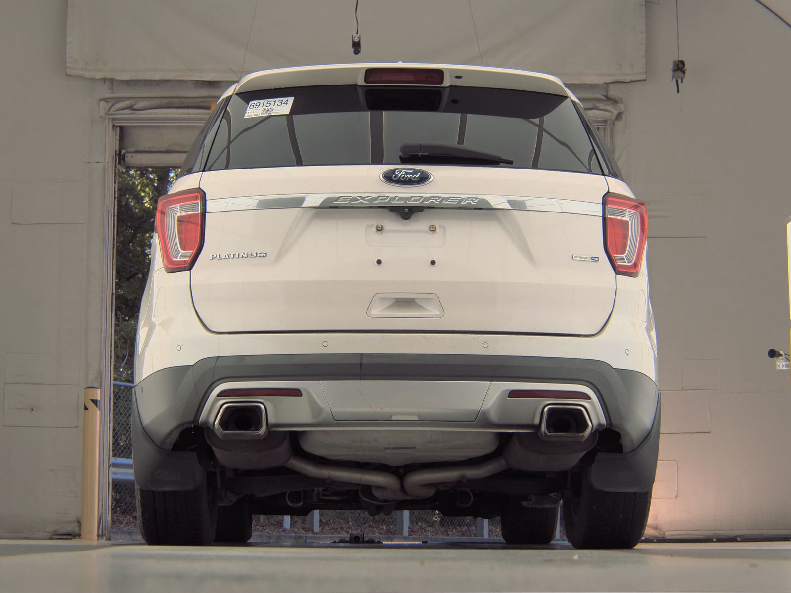 2017 Ford Explorer Platinum AWD