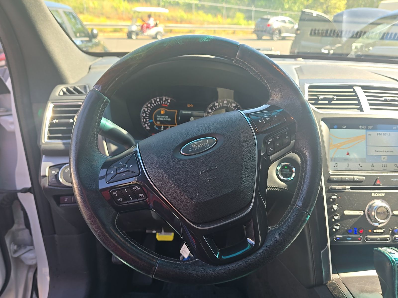 2017 Ford Explorer Platinum AWD