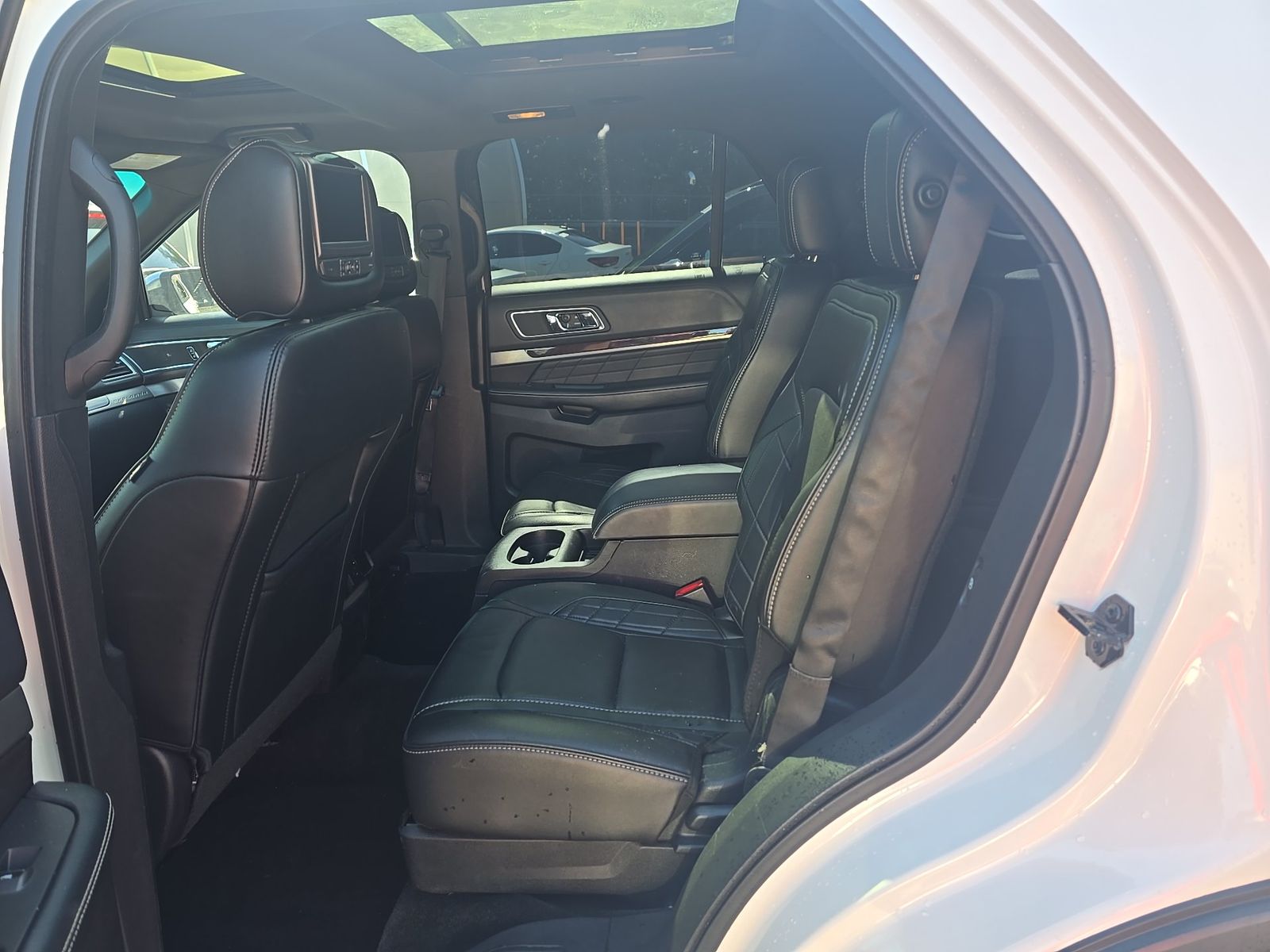 2017 Ford Explorer Platinum AWD