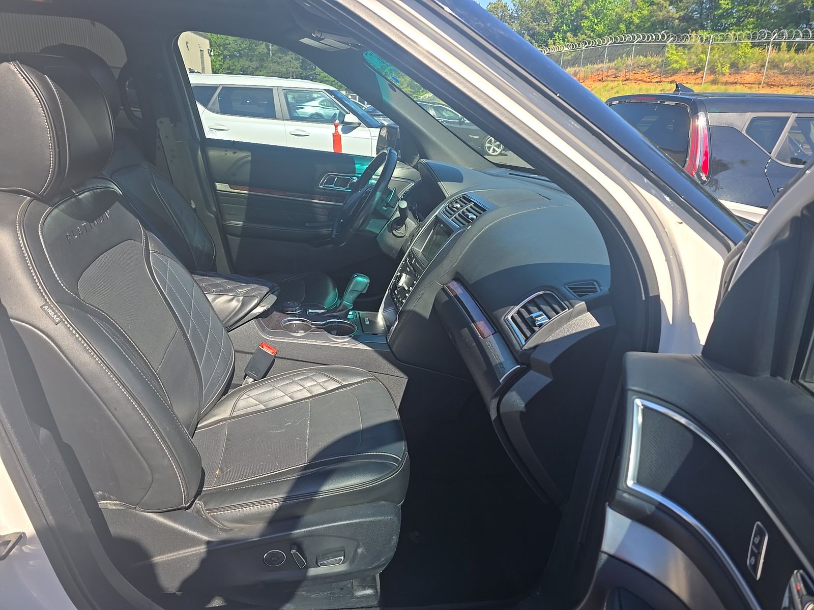 2017 Ford Explorer Platinum AWD
