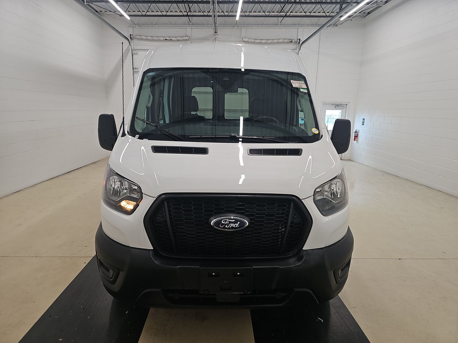 FORD TRANSIT 250 - 3