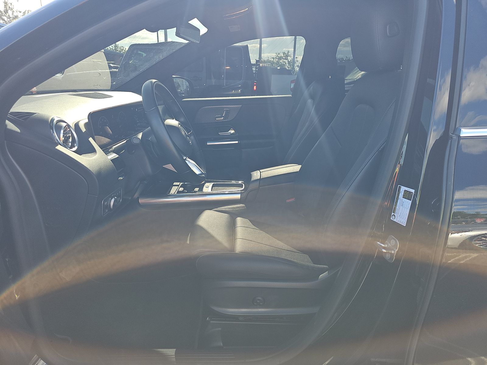 MERCEDES-BENZ GLA-CLASS - 8