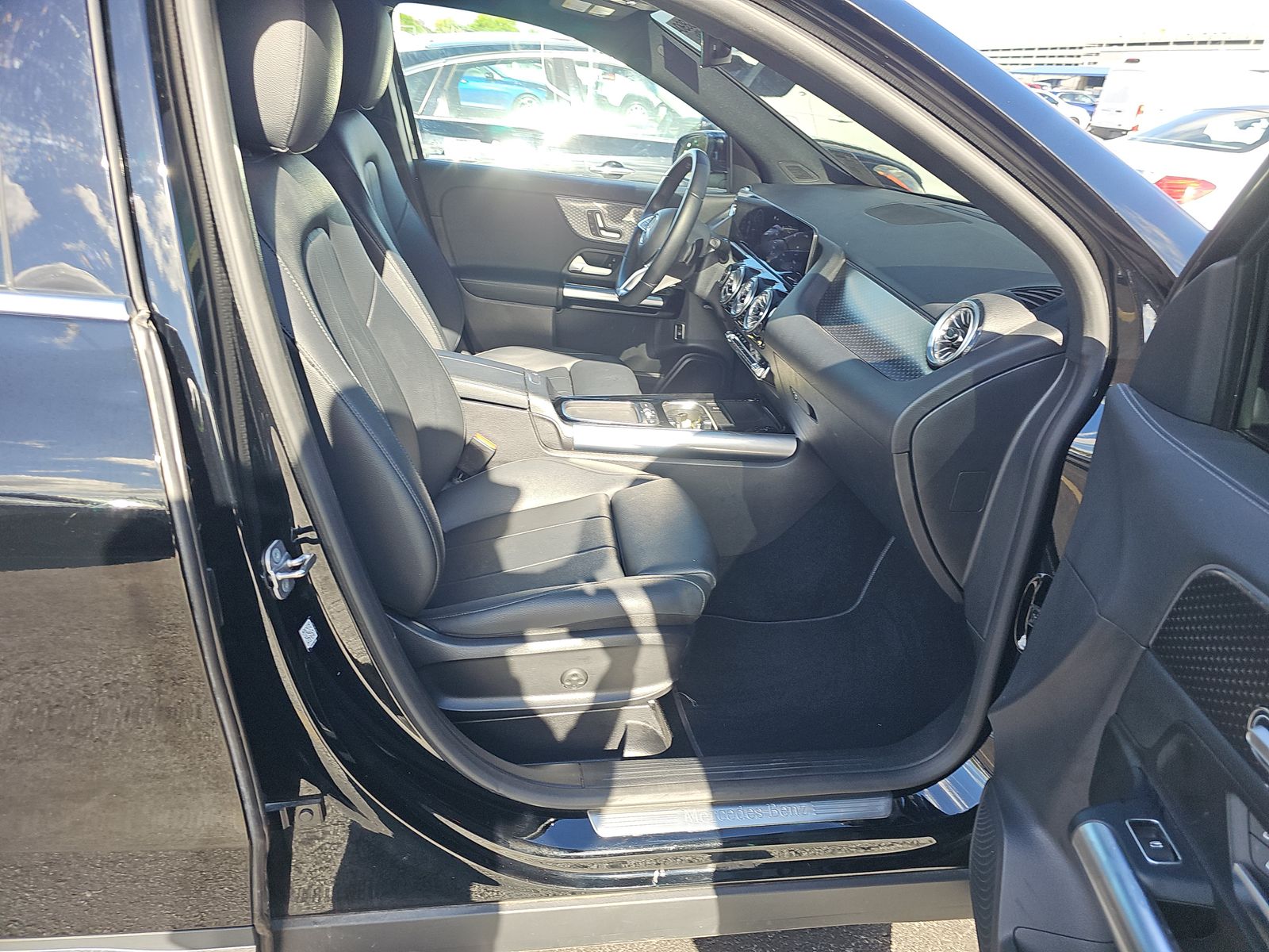 MERCEDES-BENZ GLA-CLASS - 9