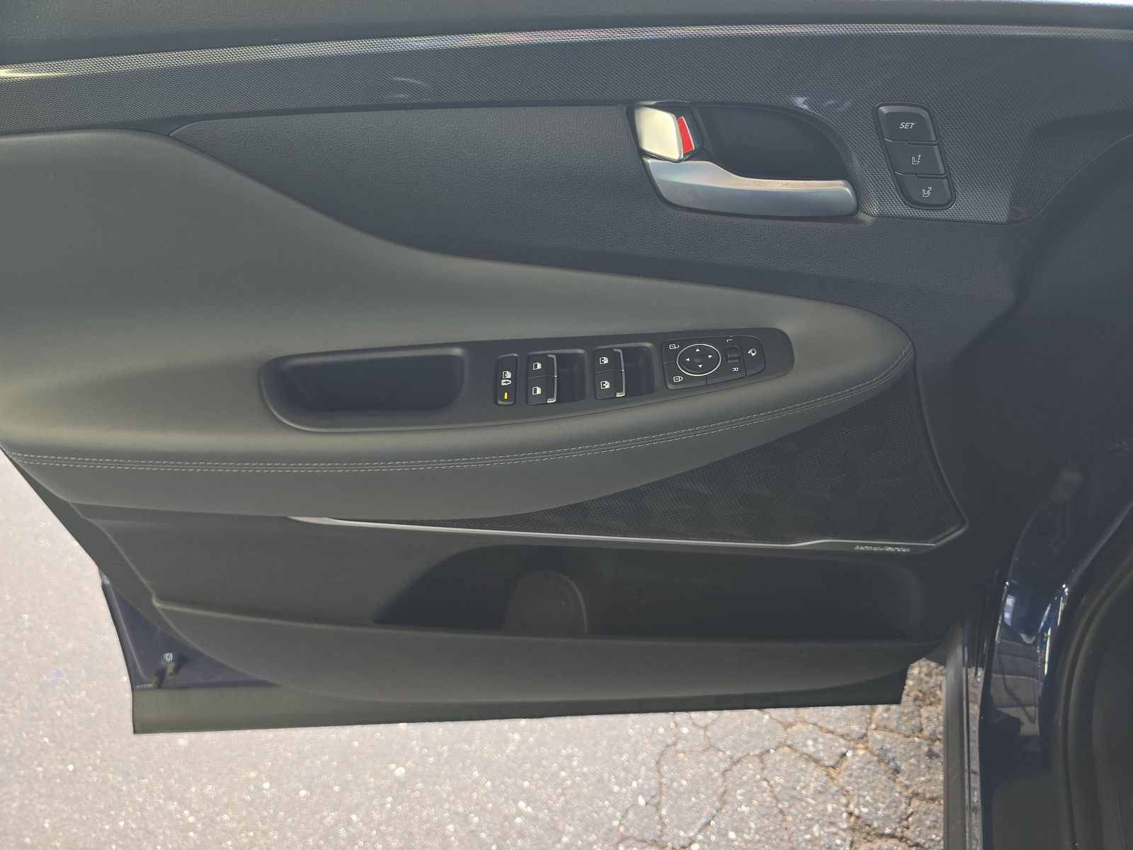 HYUNDAI LIMITED - 10