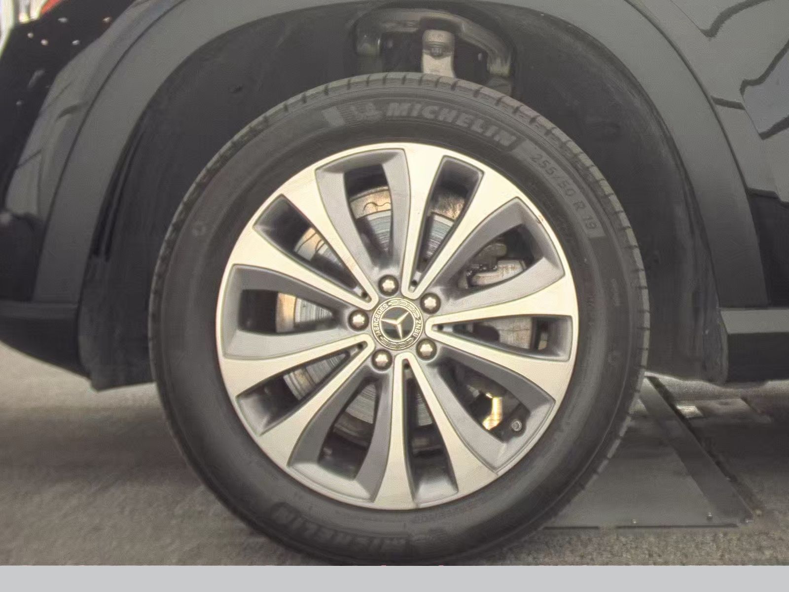 MERCEDES-BENZ GLE-CLASS - 10