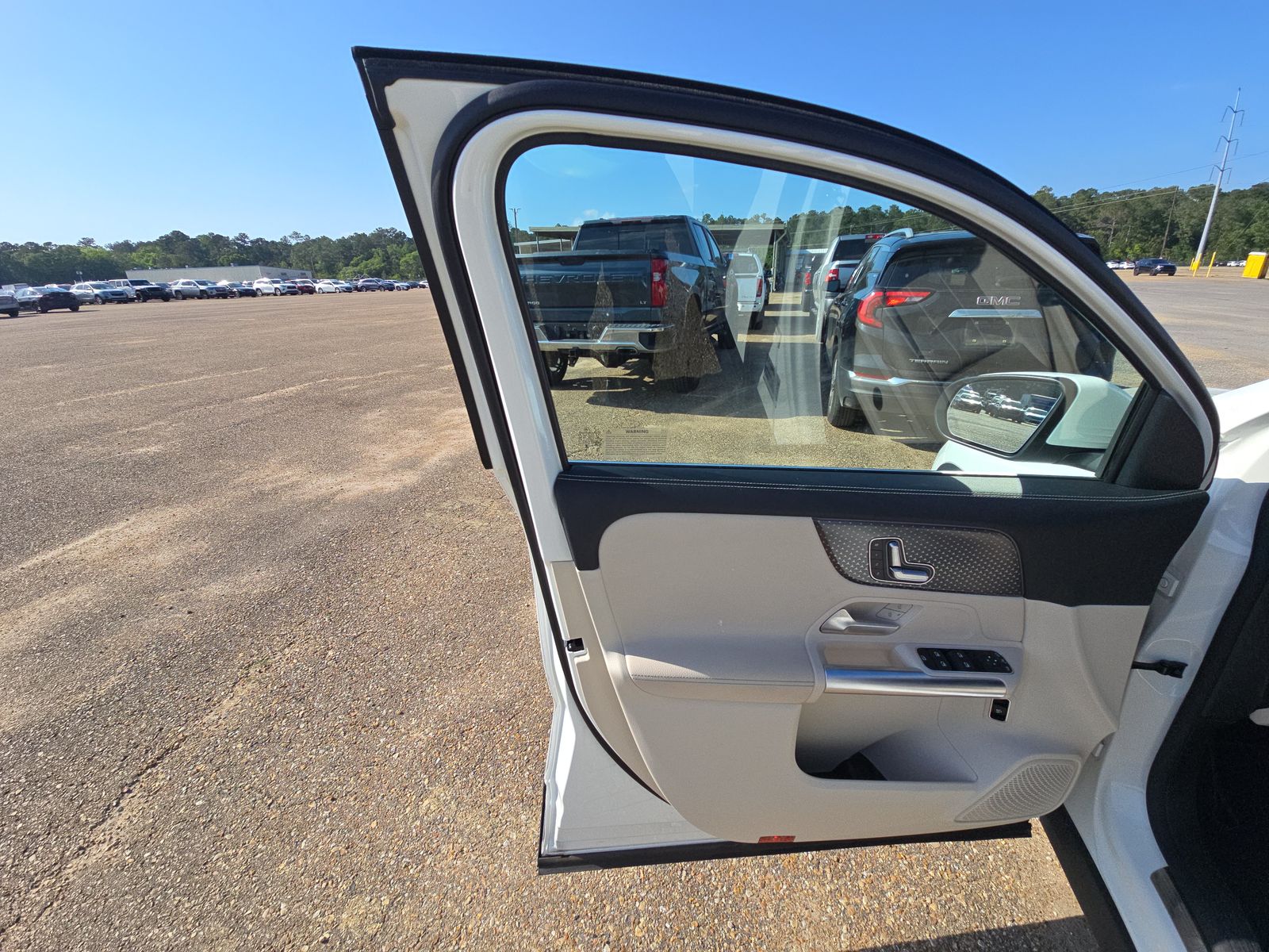 MERCEDES-BENZ GLA-CLASS - 10