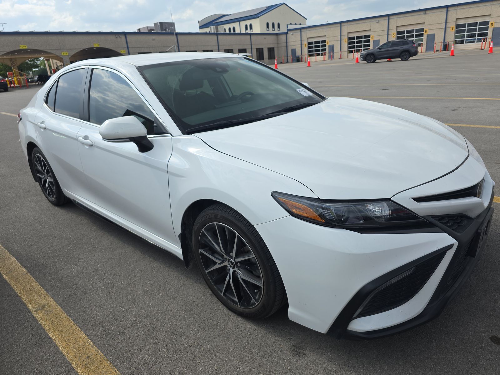 TOYOTA CAMRY - 4