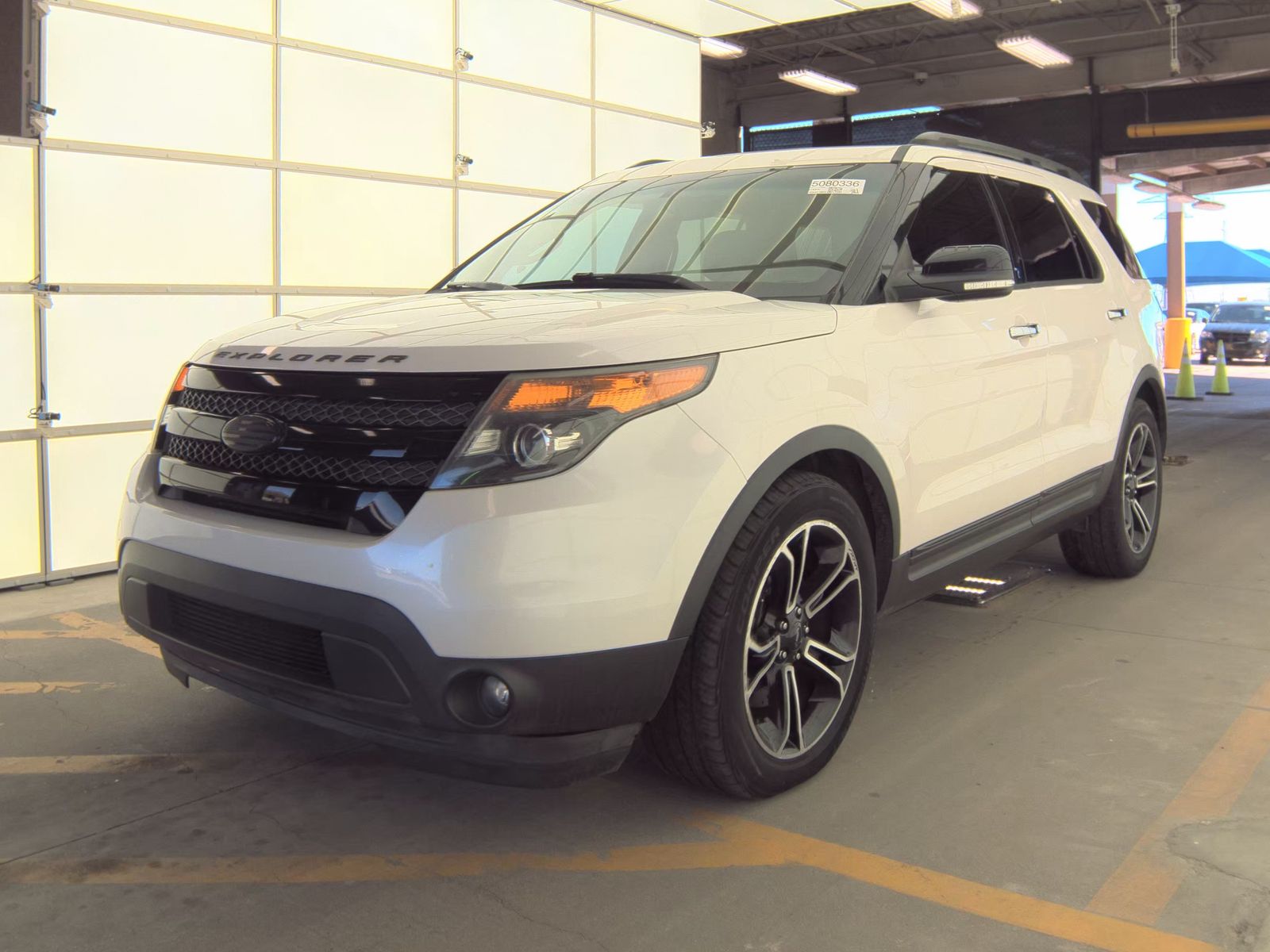 FORD EXPLORER - 1