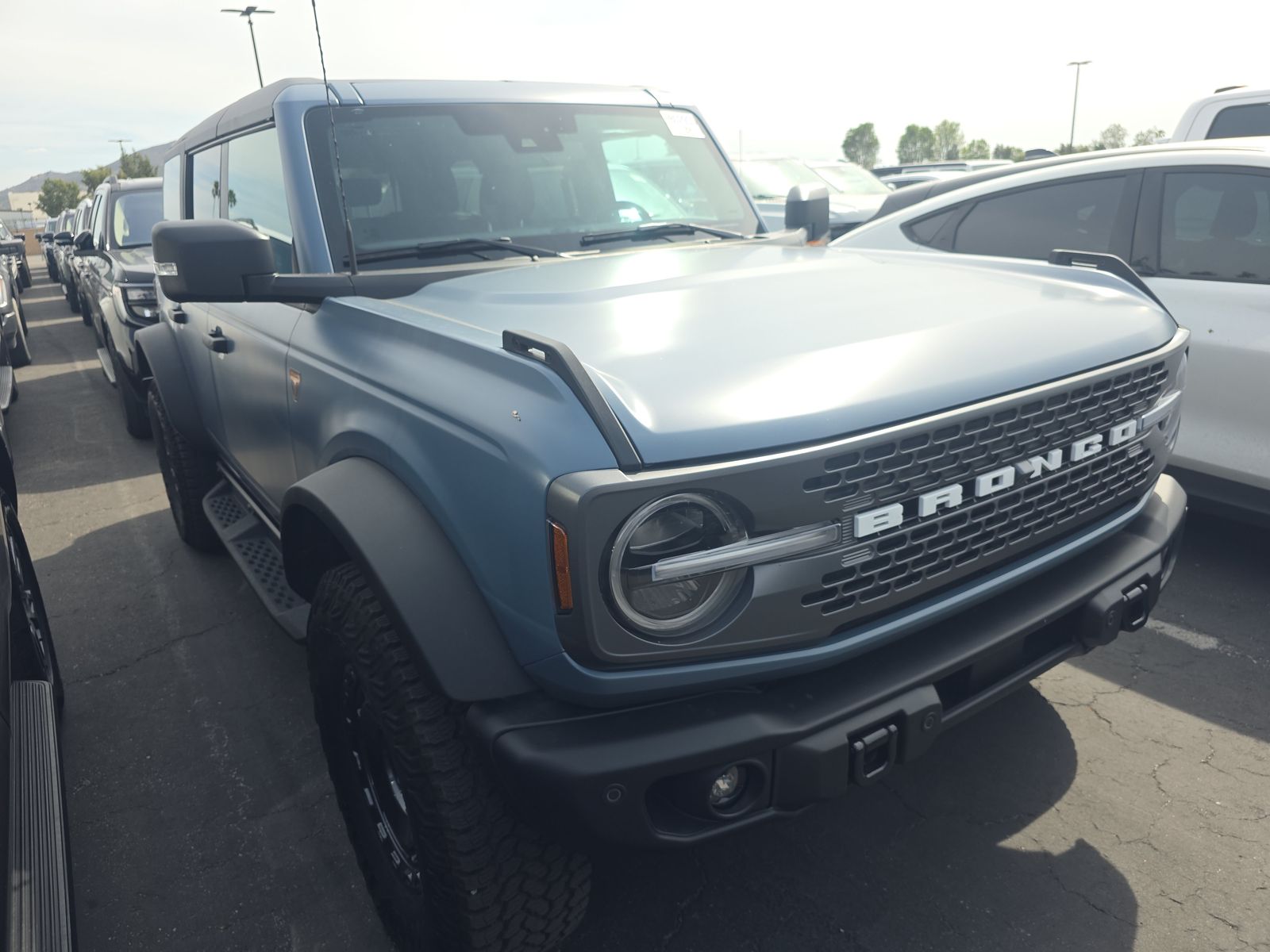 FORD BRONCO - 4