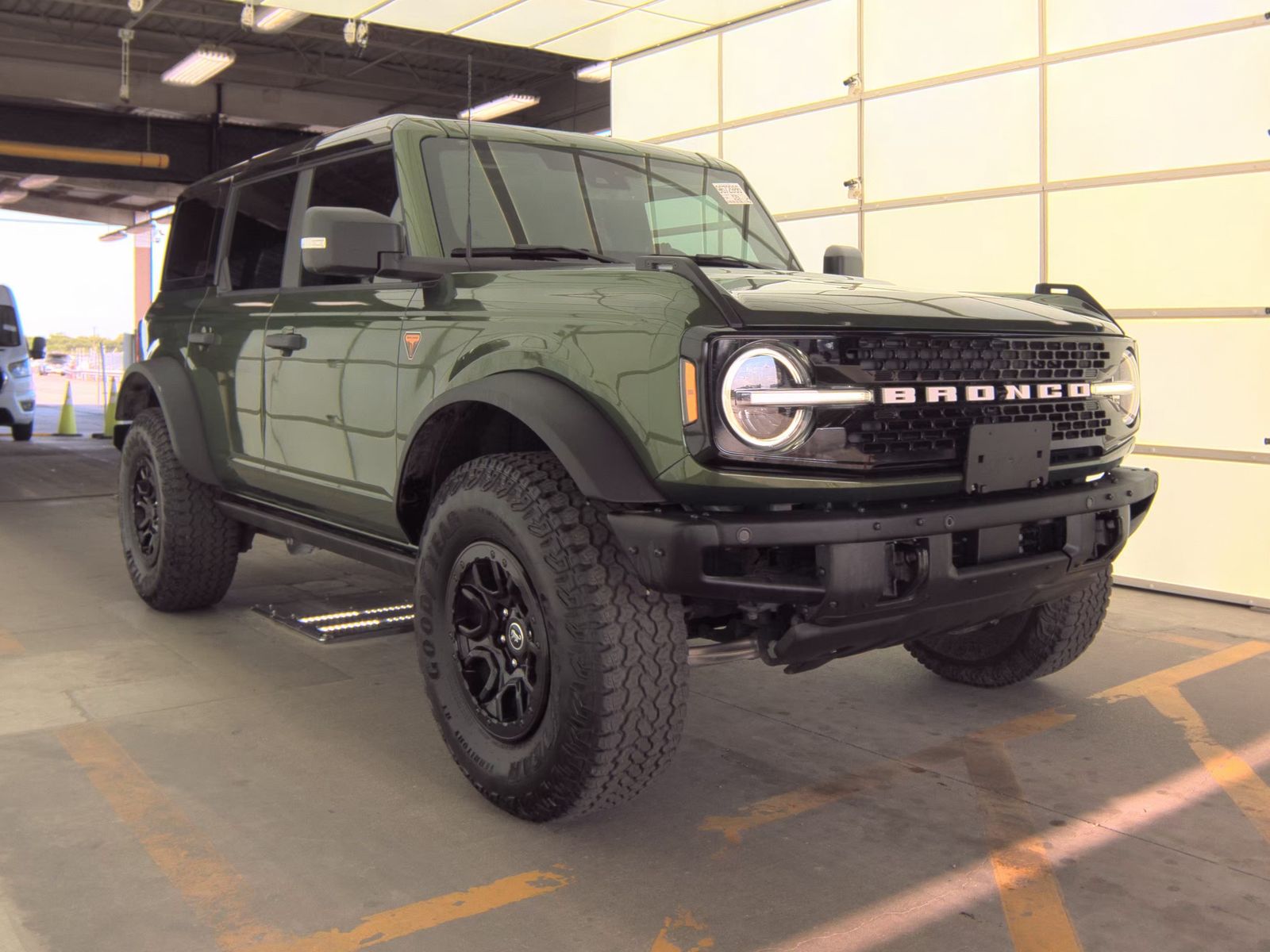 FORD BRONCO - 5