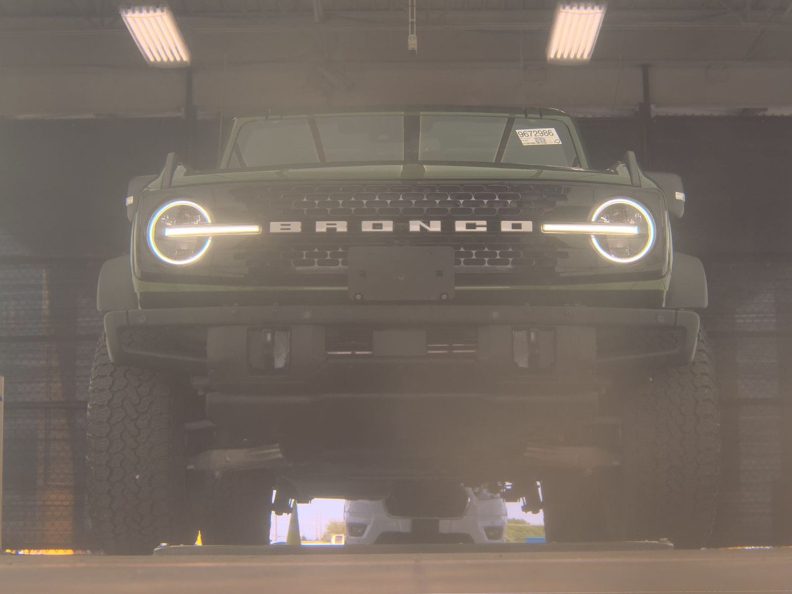 FORD BRONCO - 4