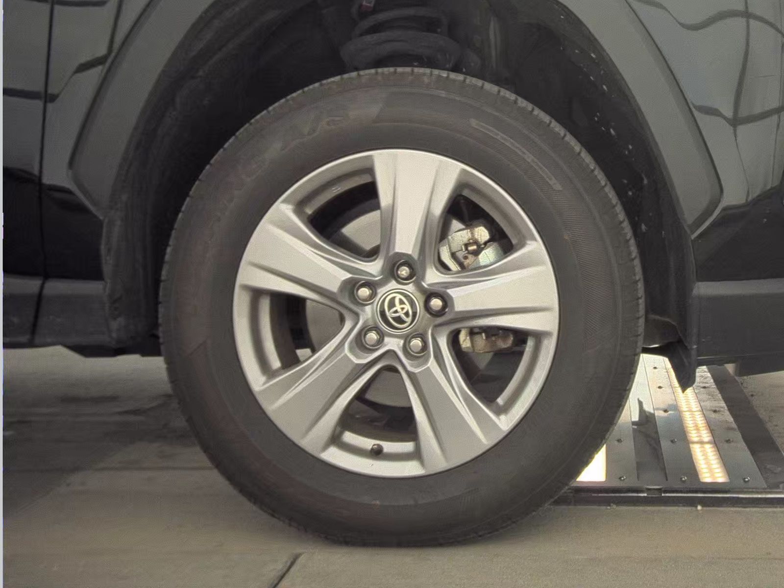 2025 Toyota RAV4 Hybrid LE AWD